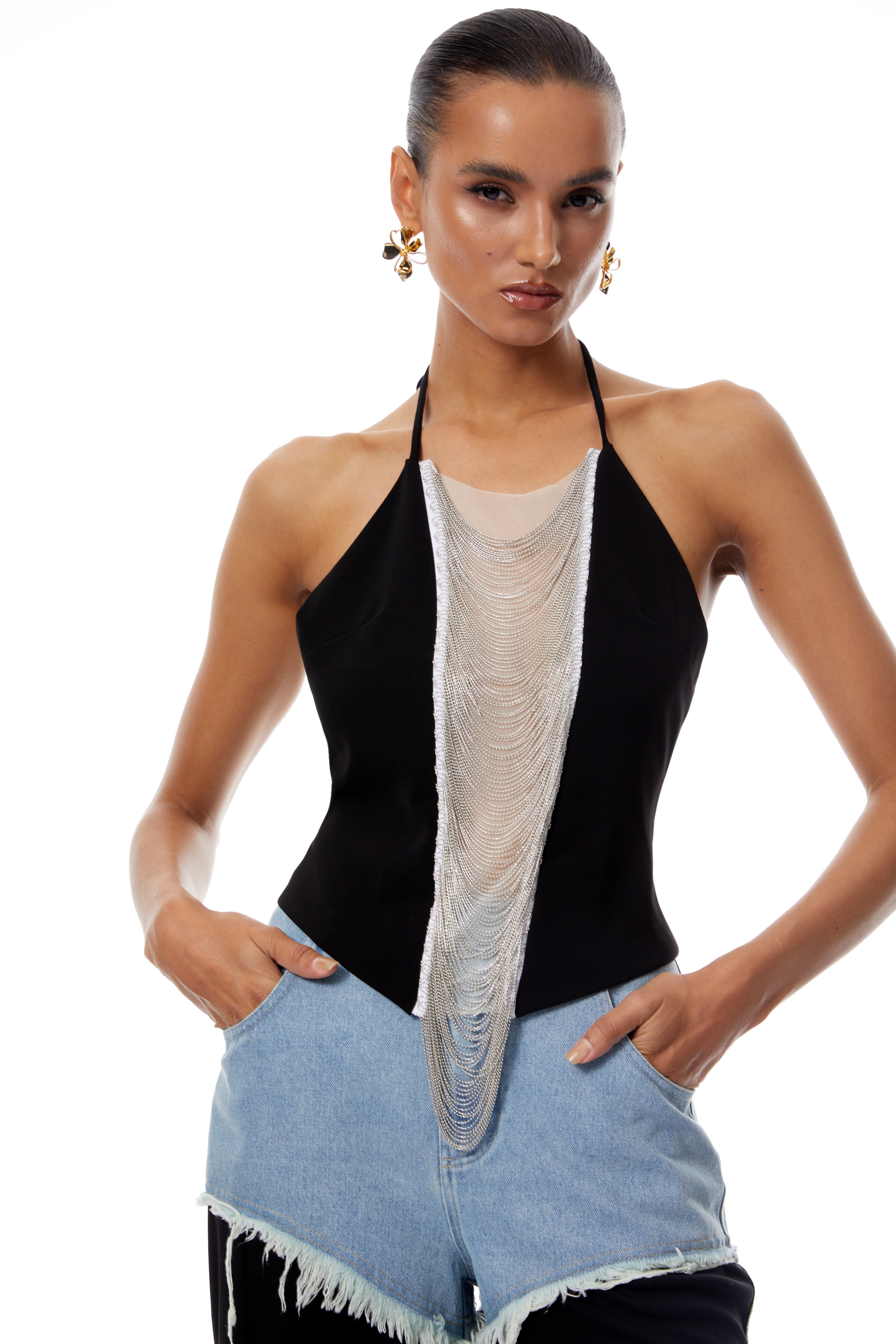 Carla Schwarzes Neckholder-Crop-Top mit Fransen