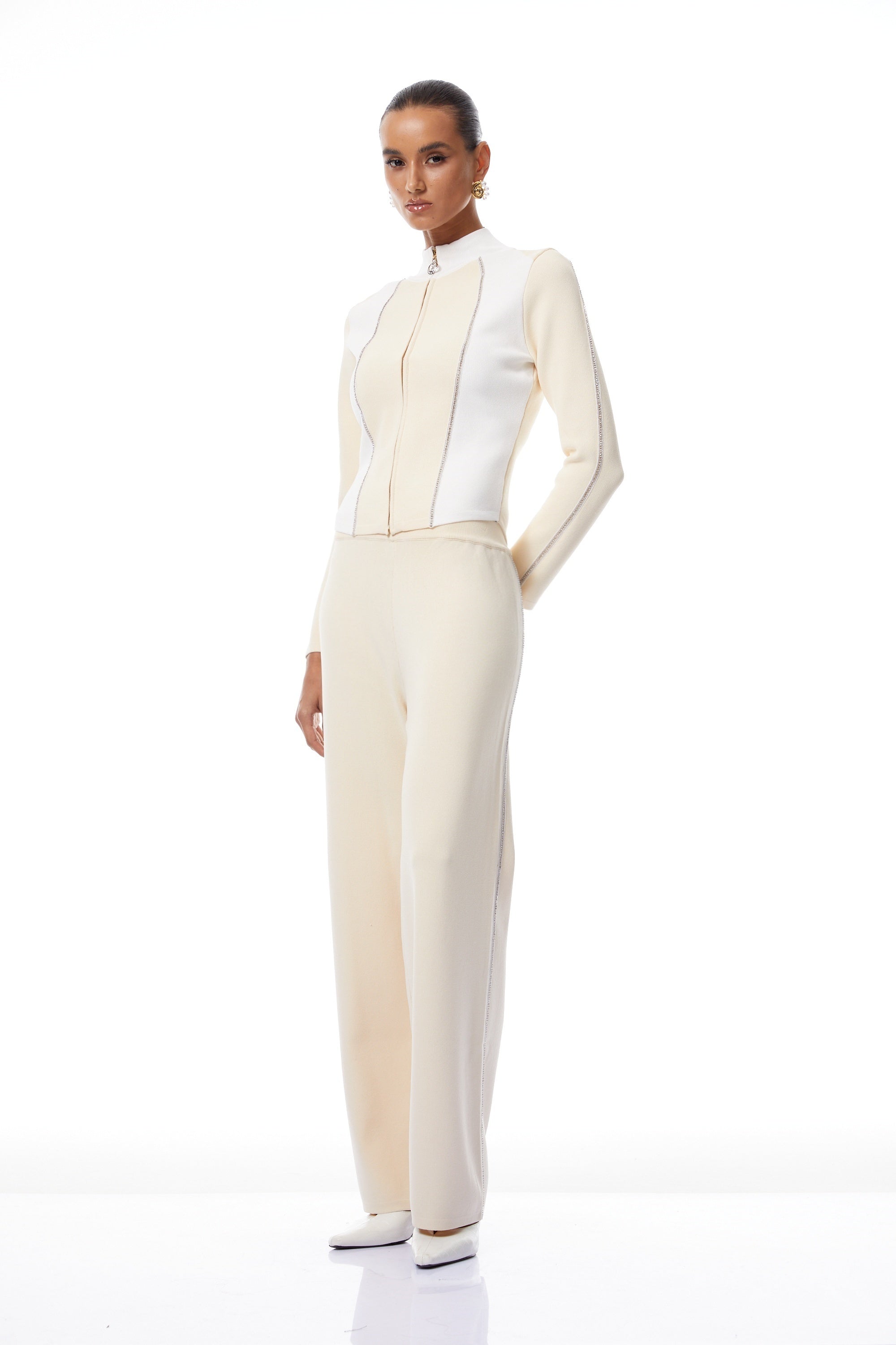 طقم كينيدي المنسوج المترابط بالخيوط المعدنية المحايدة