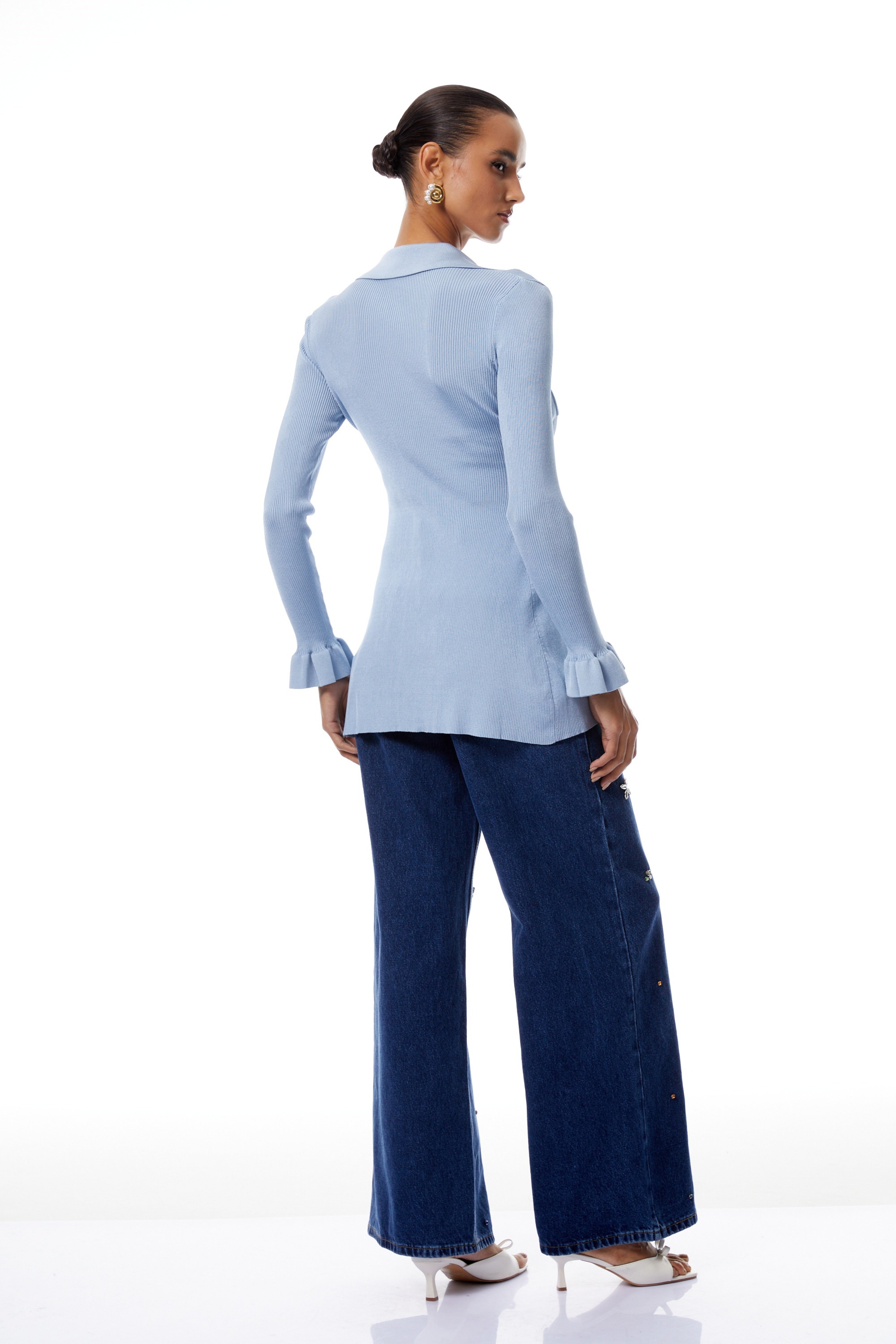 كارديجان محبوك مضلع بفتحة زرقاء من اليشم