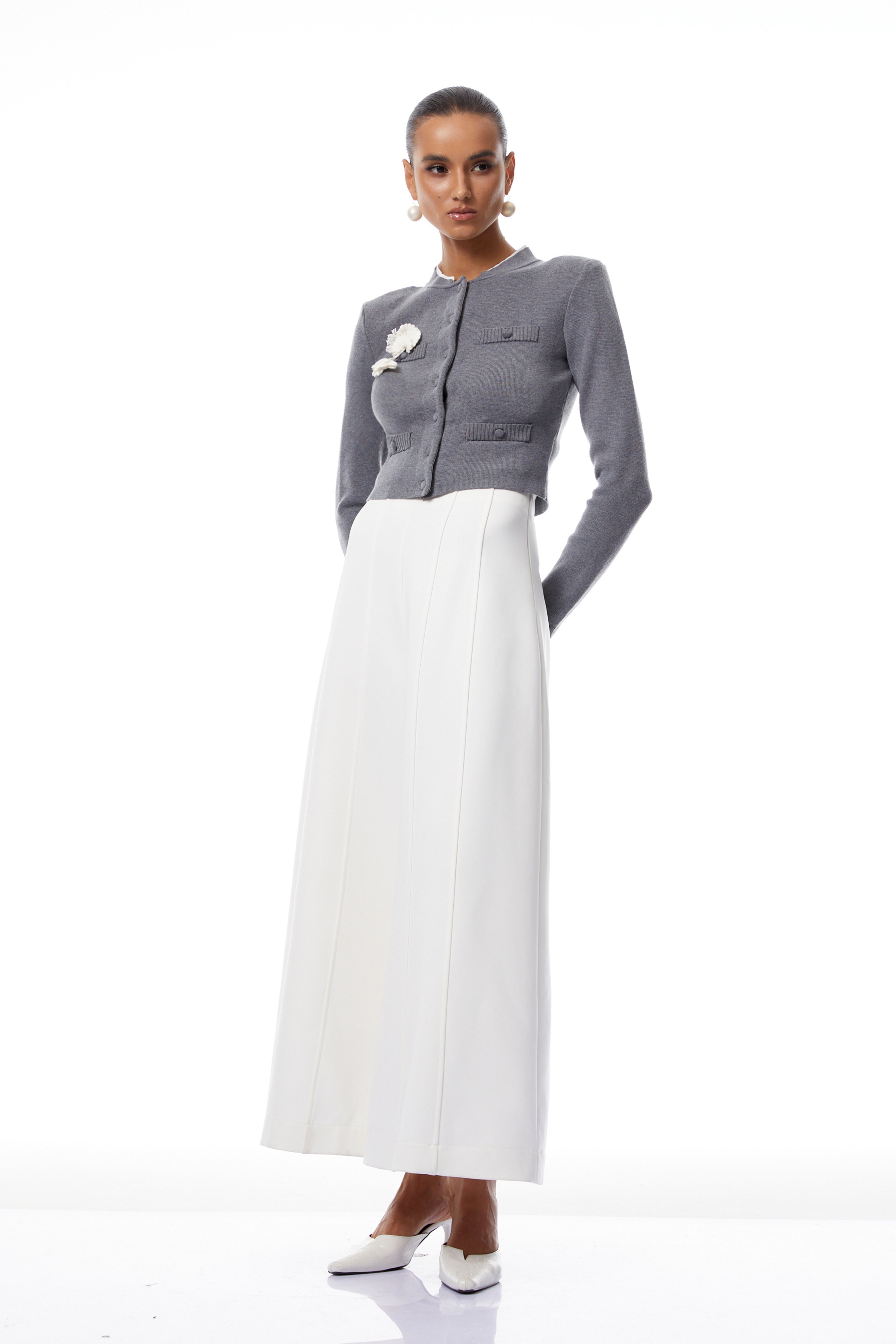 كارديجان ليزيت رمادي ثلاثي الأبعاد محبوك