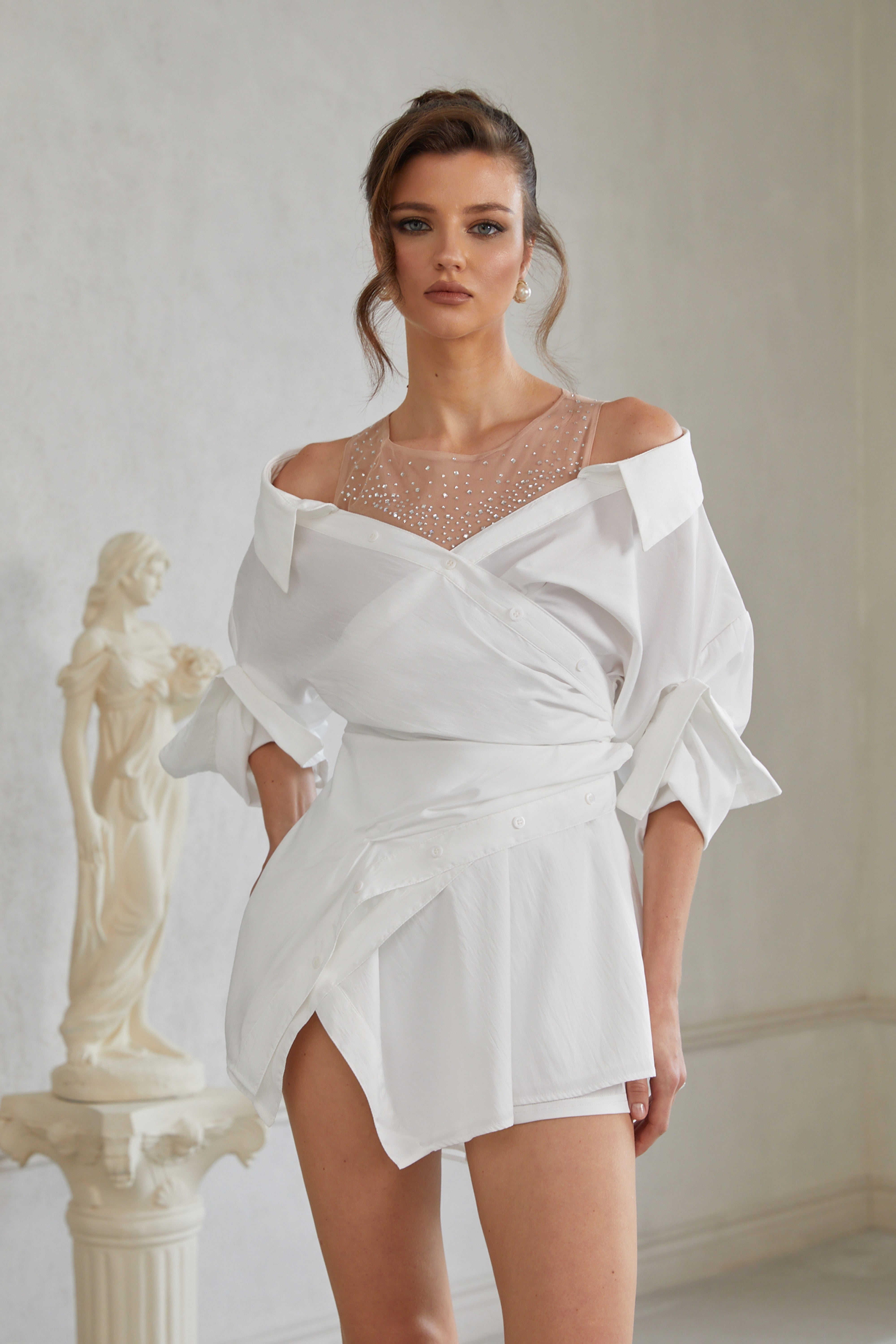 Jamie White Mesh Off-Shoulder-Shirt