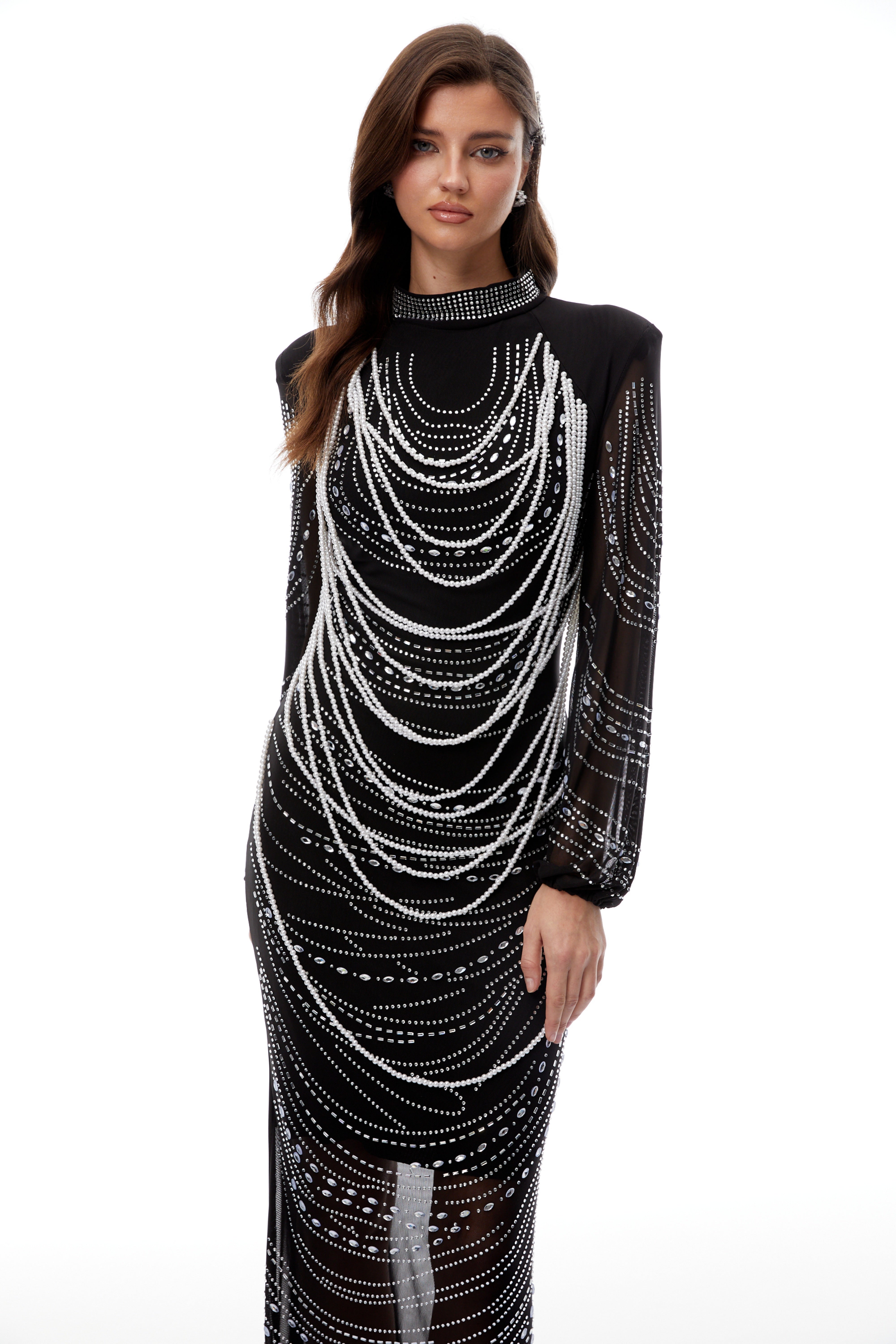 Ingrid Schwarzes, verziertes Maxikleid aus Fransen-Mesh