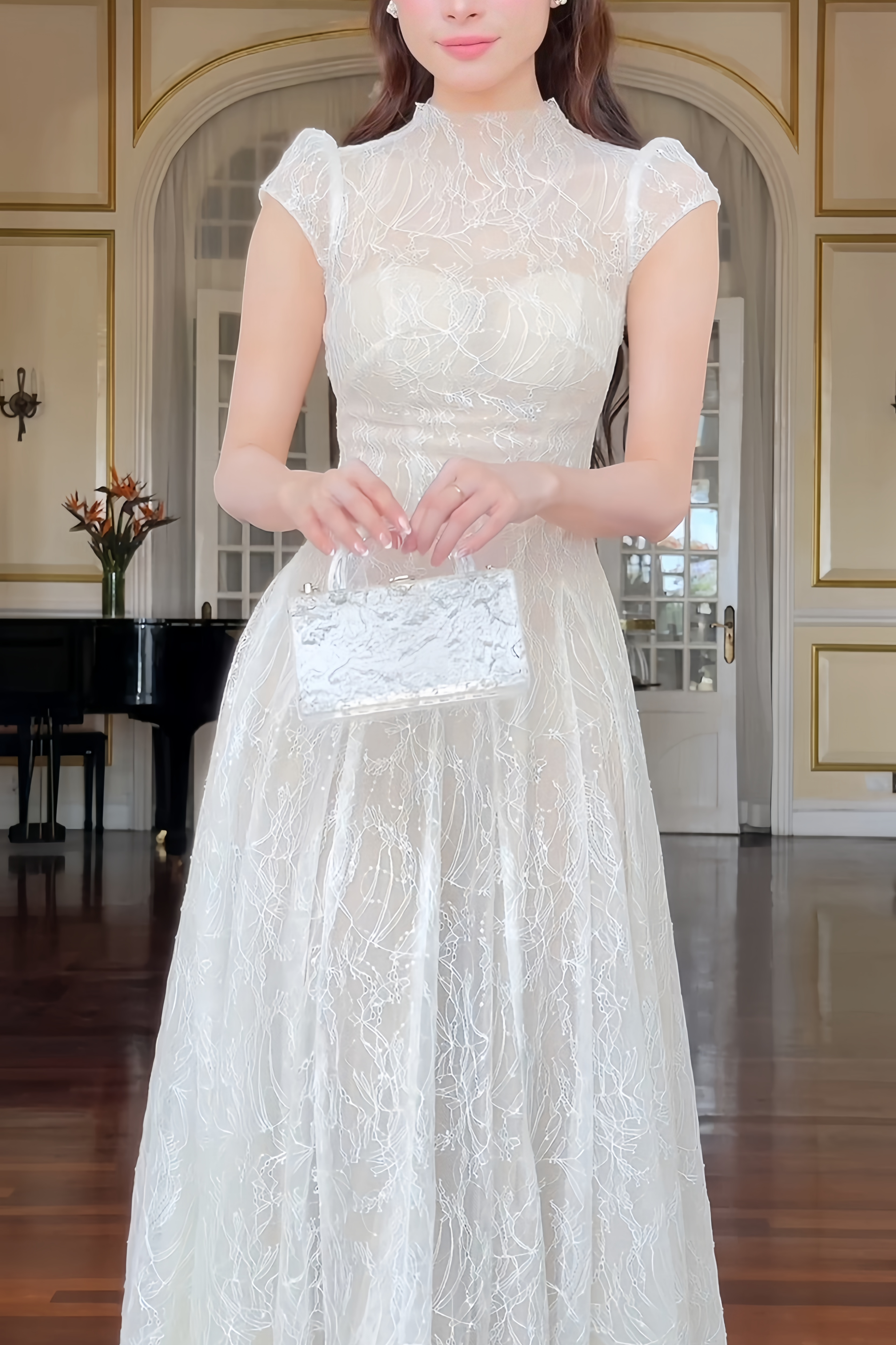 Celina Maxikleid aus Spitzenkorsett