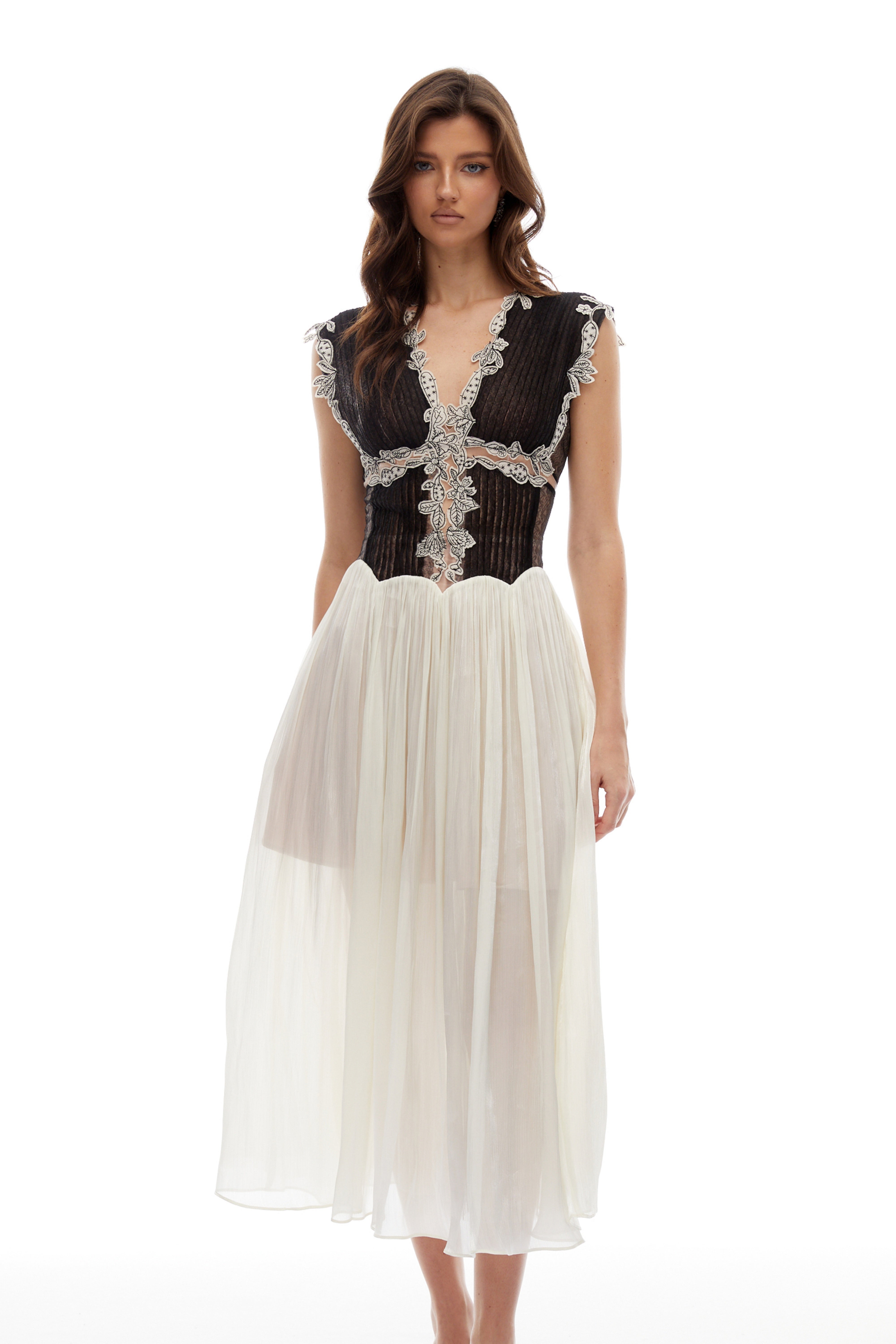 Modesty Color Block Floral Appliqué Midi Dress