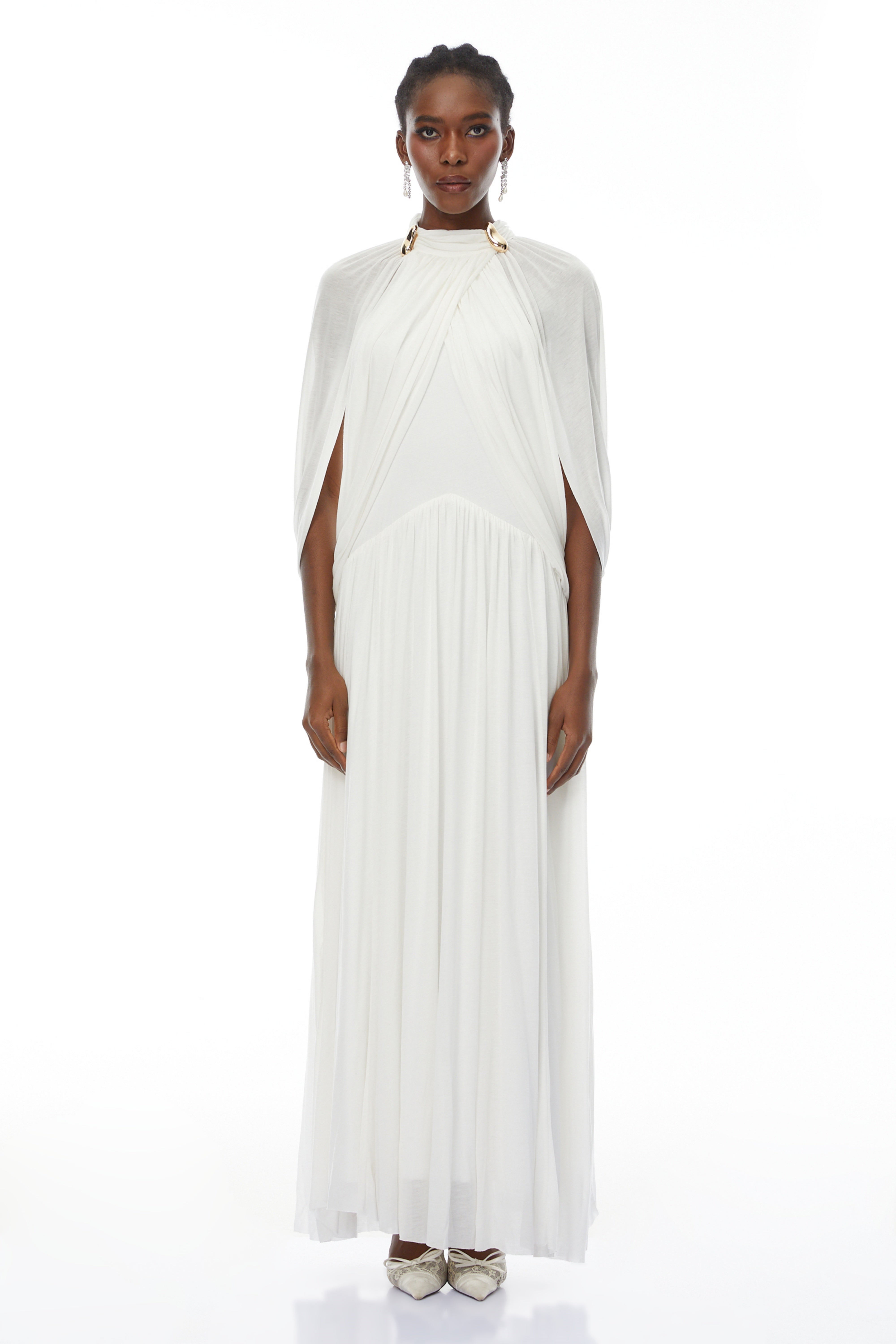 فستان ماكسي شبكي بتصميم كيب أخضر من Bergljot