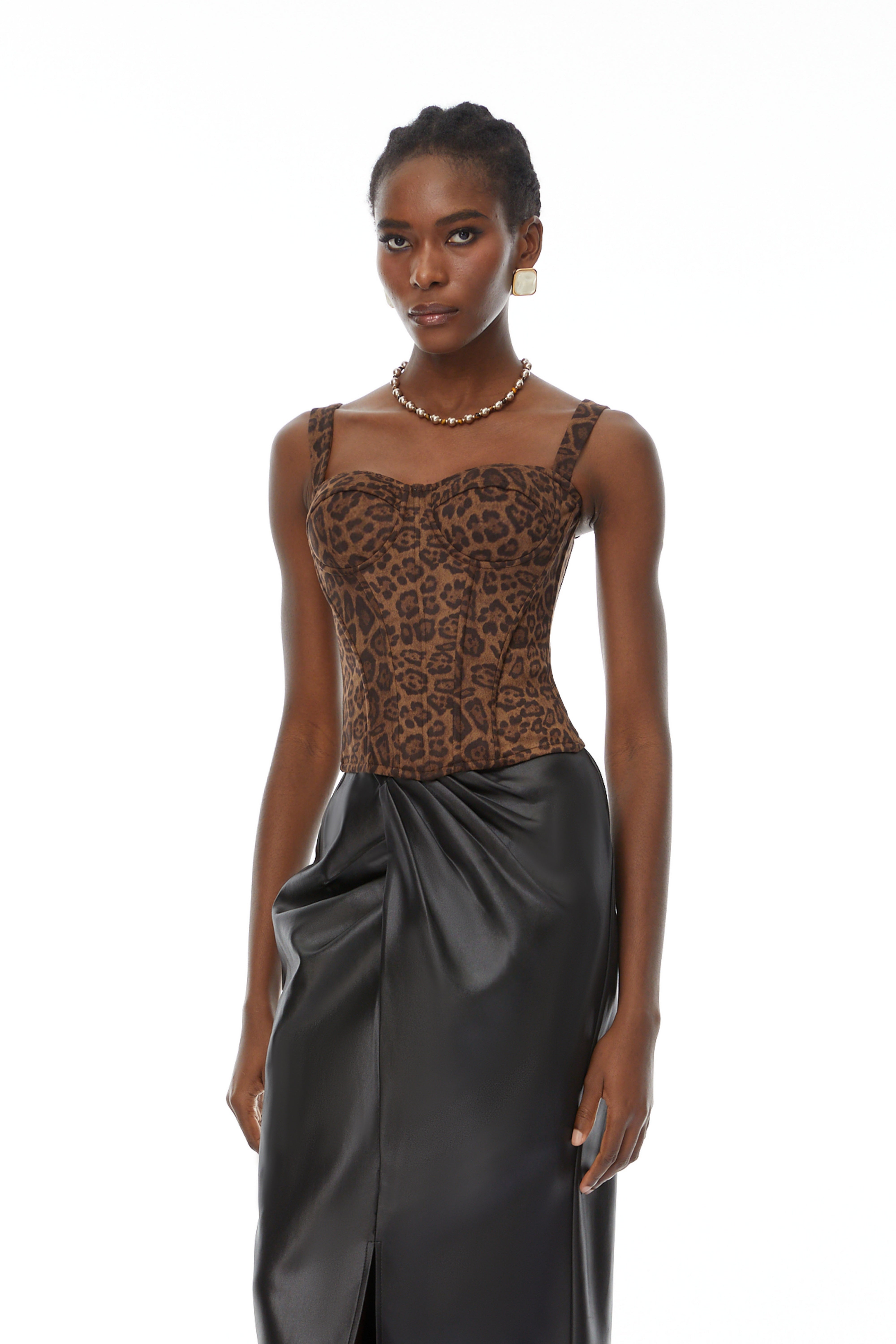 بلوزة كورسيه بنقشة جلد النمر من إيدن براون