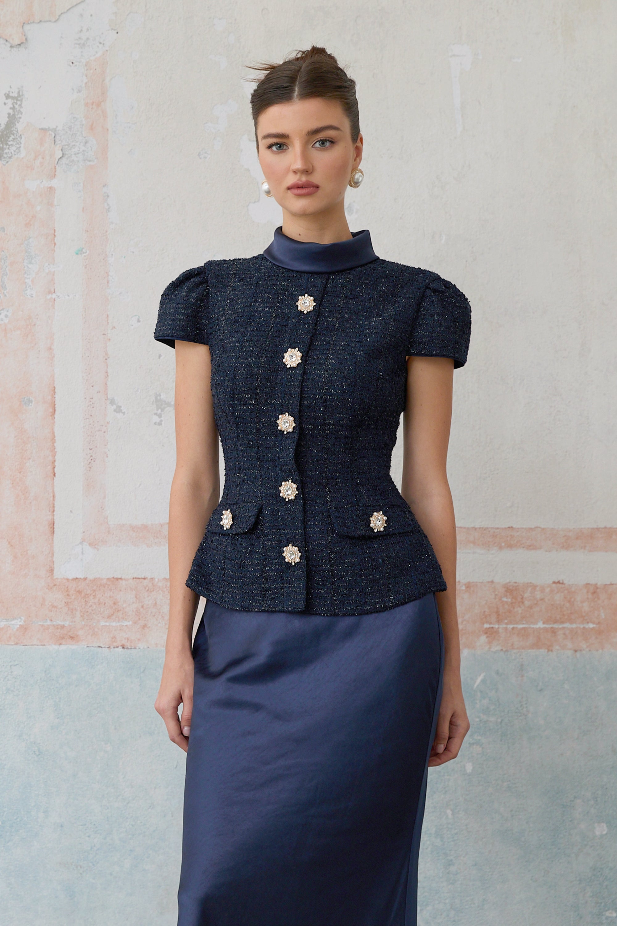 فستان ماكسي أزرق من جوزيت بخصر ببلوم