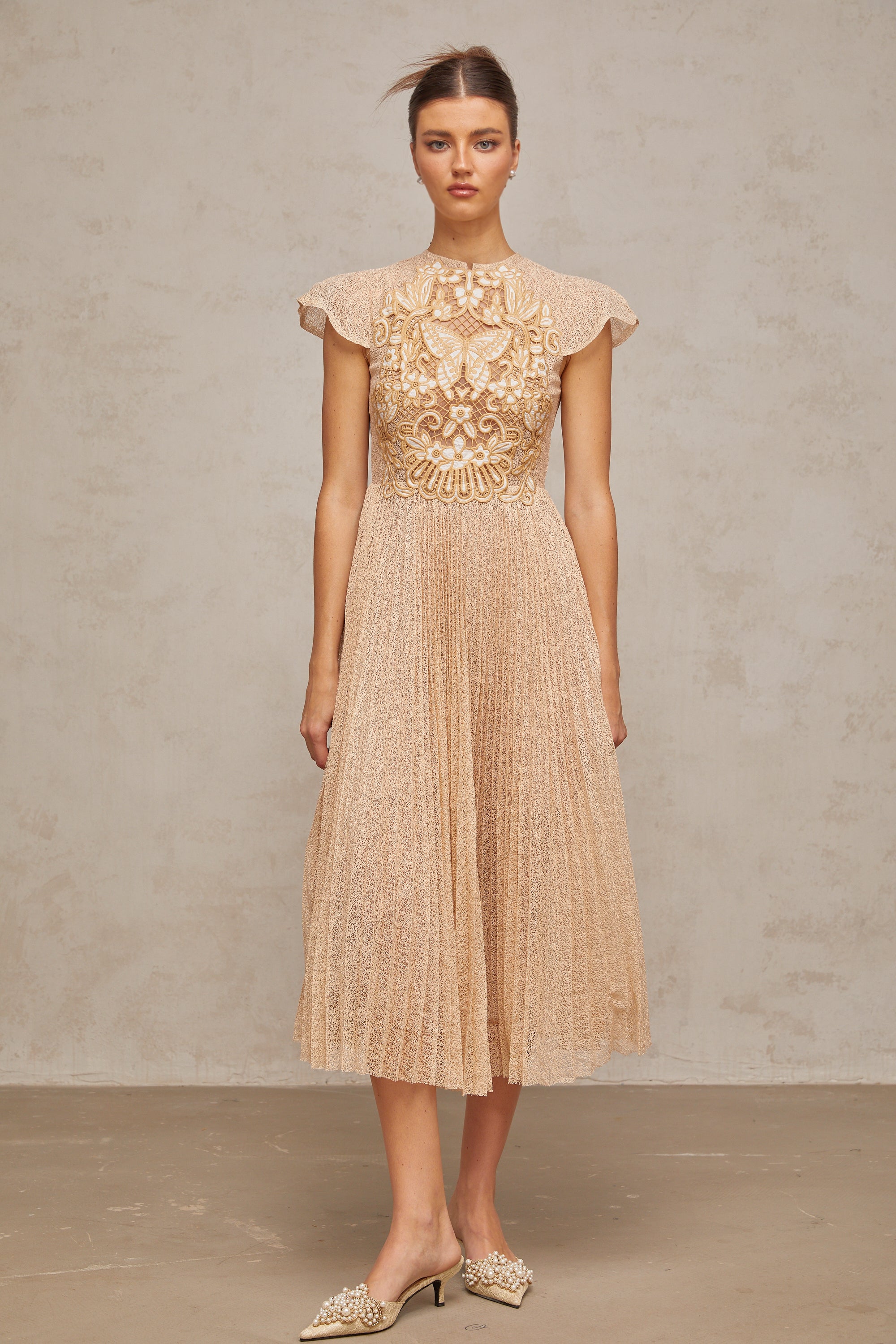 Besticktes Plissee-Midikleid „Nerissa“