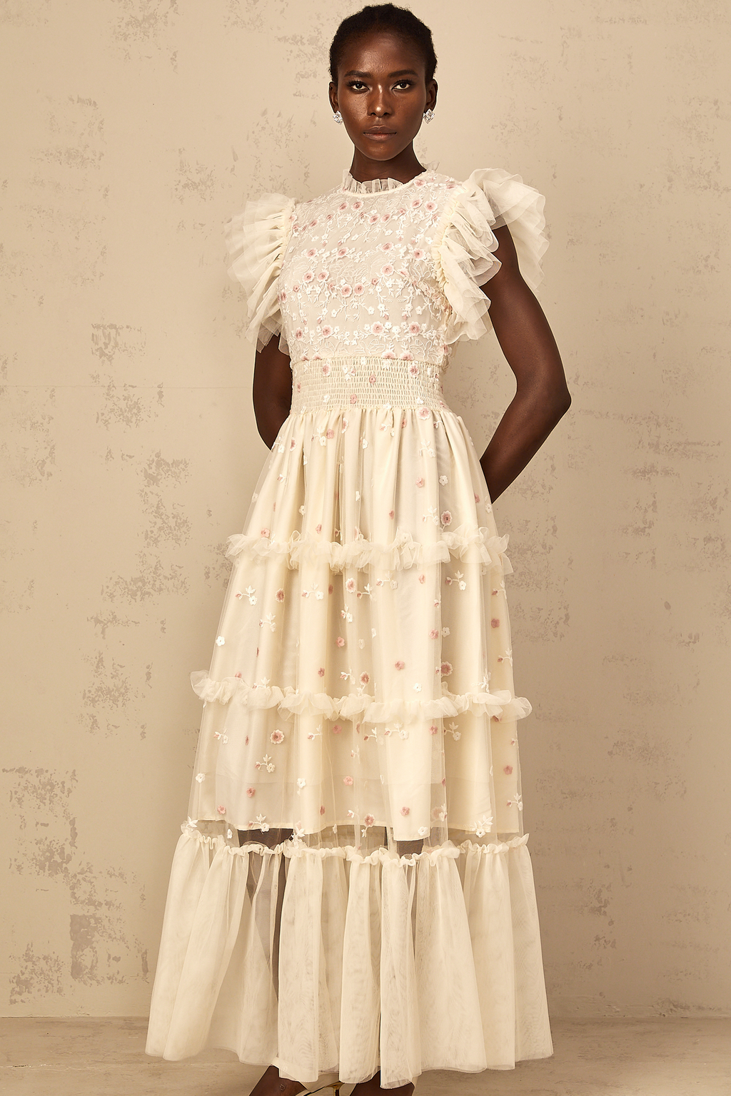 ワンピース EMBROIDERY TULLE TIERED DRESS ワンピース AMERI EMBROIDERY TULLE TIERED DRESS Ameri（アメリ）の