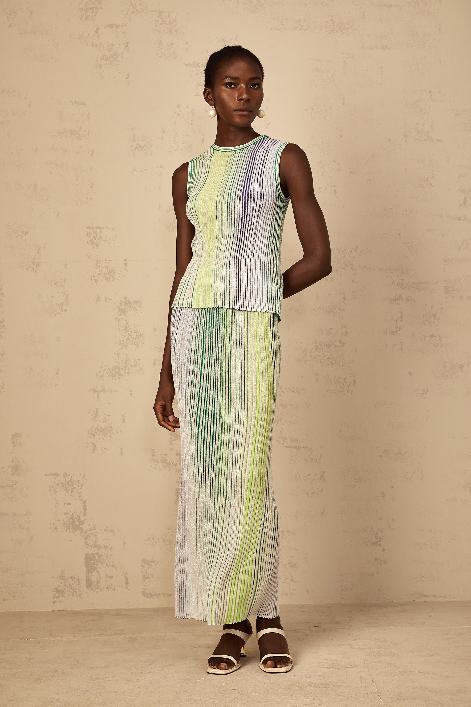 طقم منسوجات مطوية لامعة باللون الأخضر من Ulysse