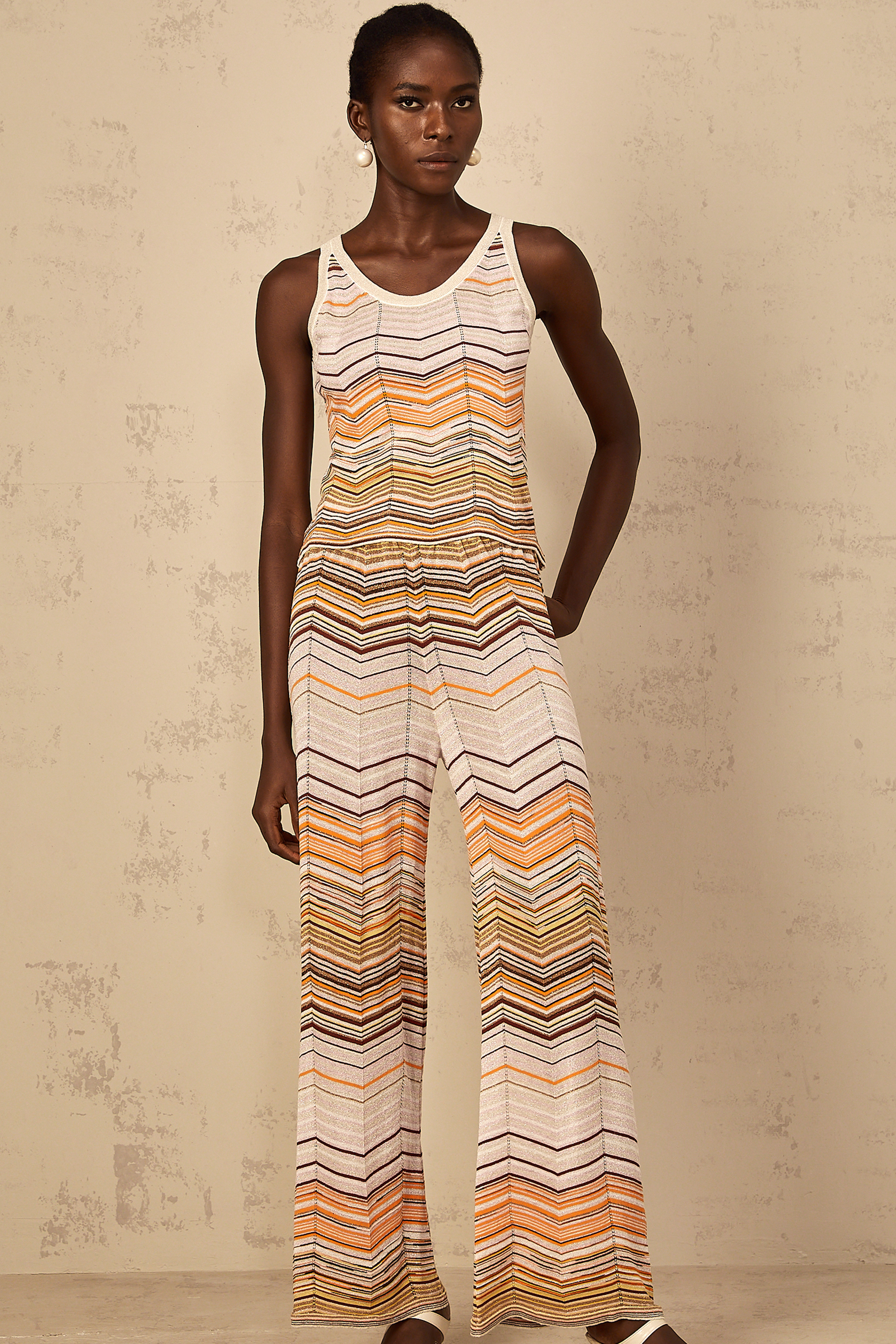 Chloé Neutrales gestreiftes Strick-Set (Endgültiger Verkauf – nur in den USA)