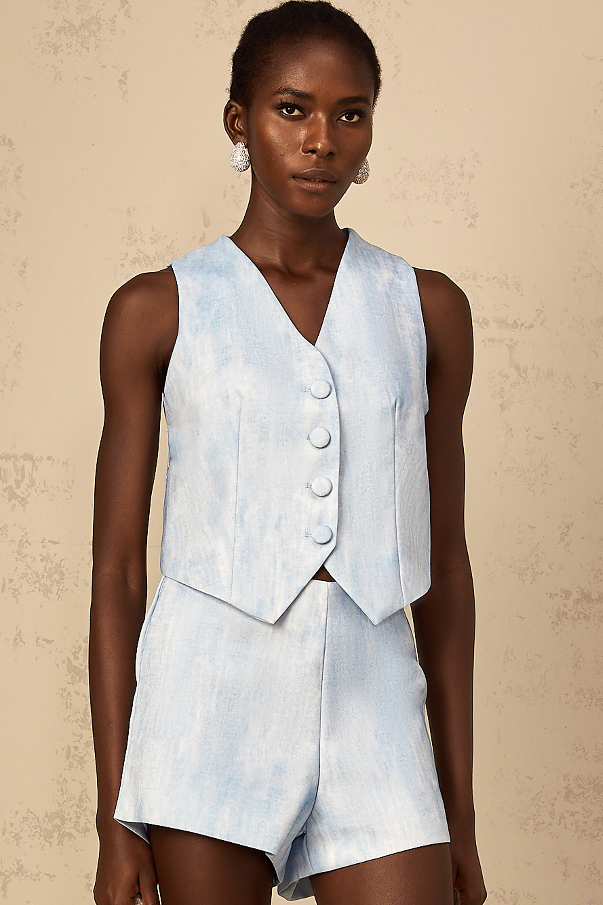 مجموعة آبي لايت بلو المتناسقة ذات التأثير الباهت