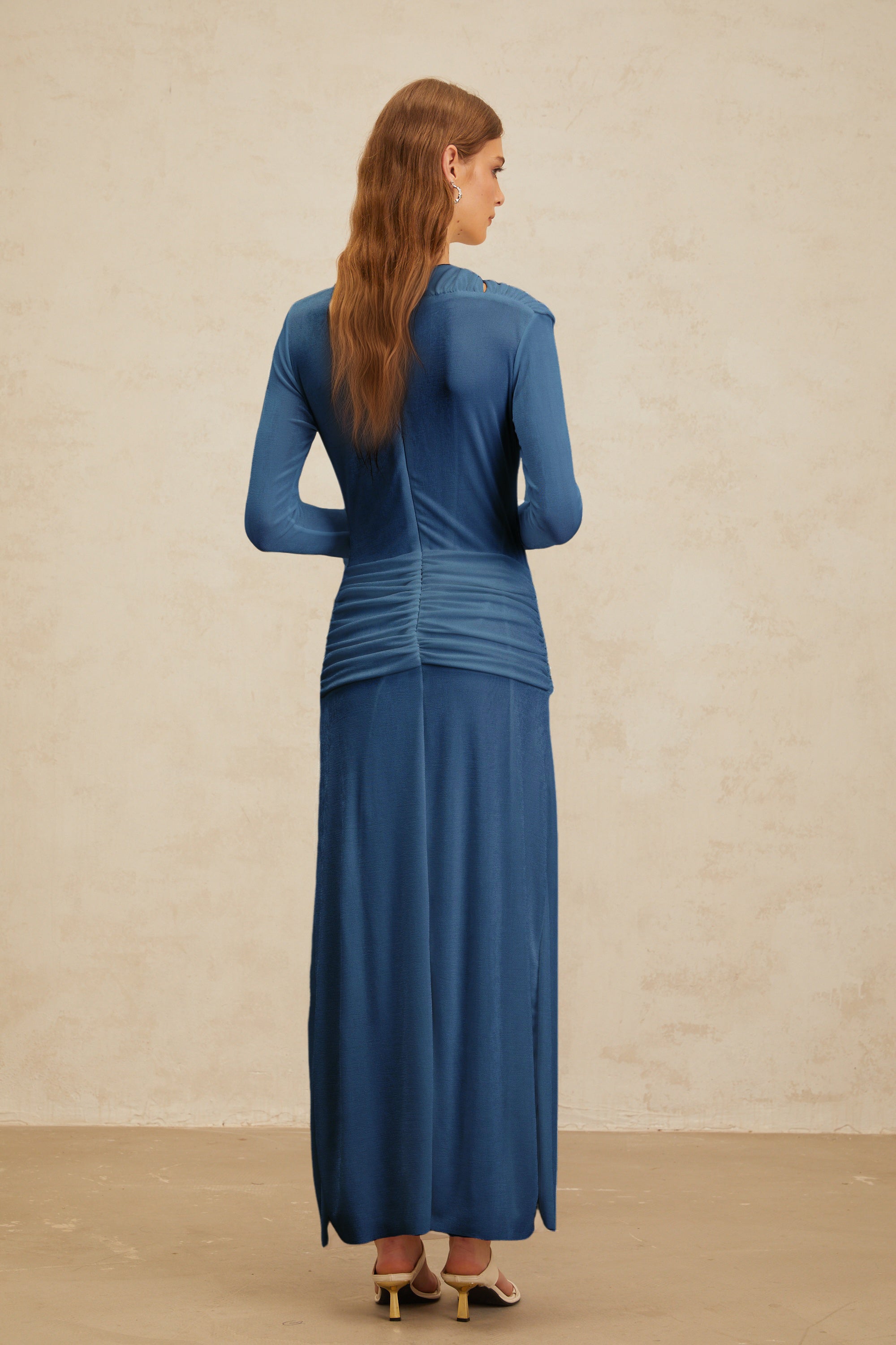 فستان دانيشا الأزرق الملكي Ruched ماكسي