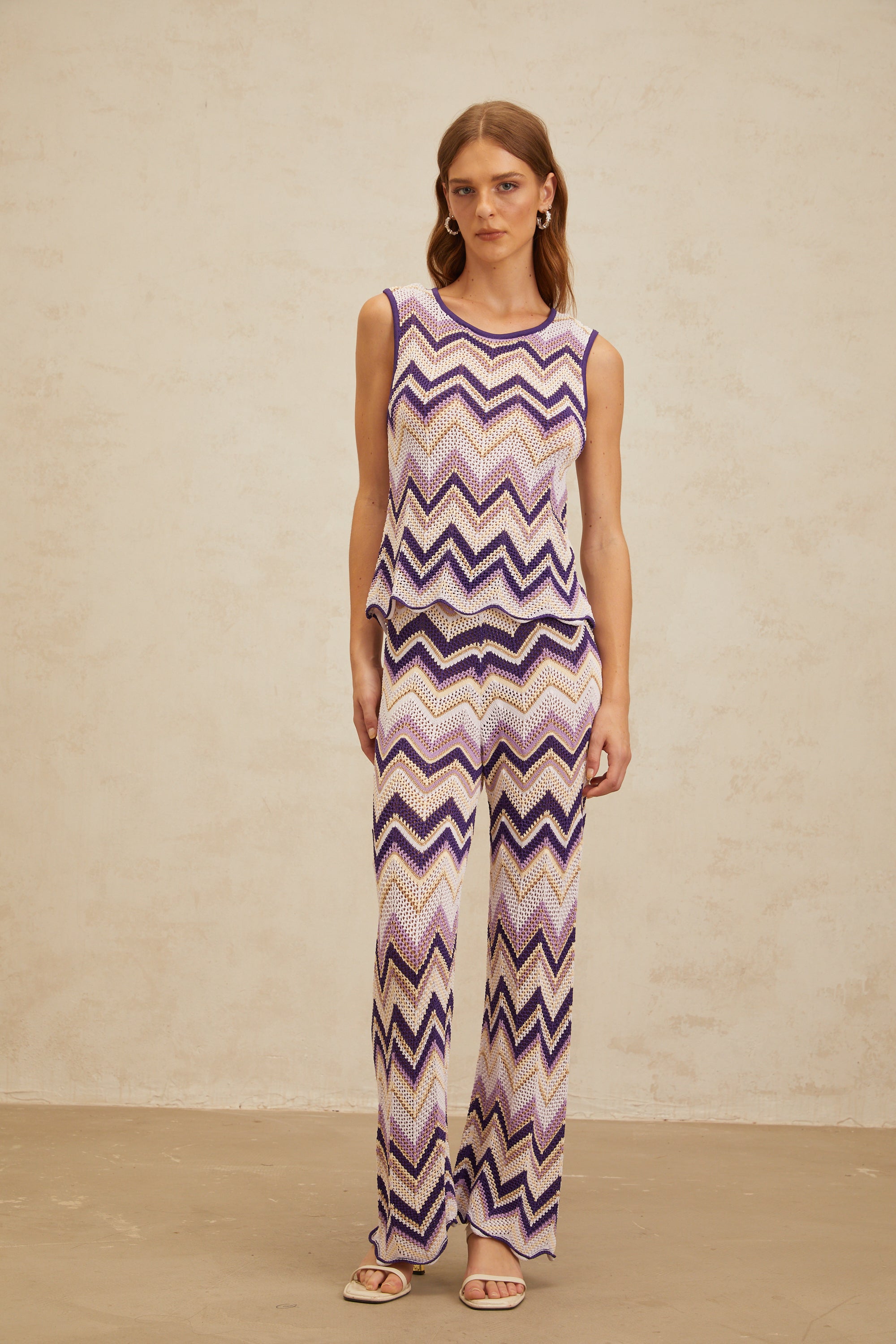 طقم إيرينا أرجواني متعرج بنقاط محبوكة متناسقة