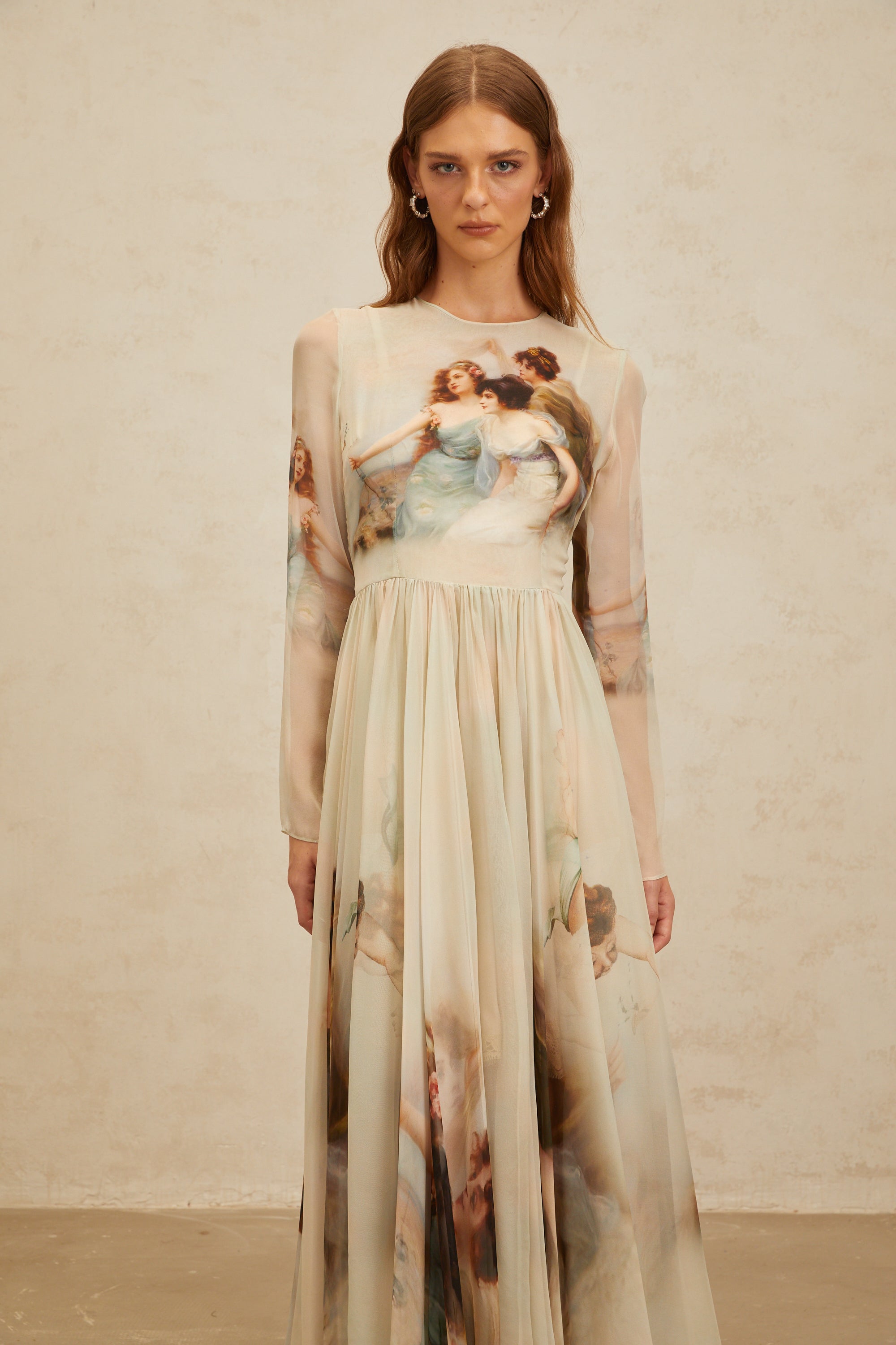 Manon Grünes Maxikleid aus Seide mit grafischem Print