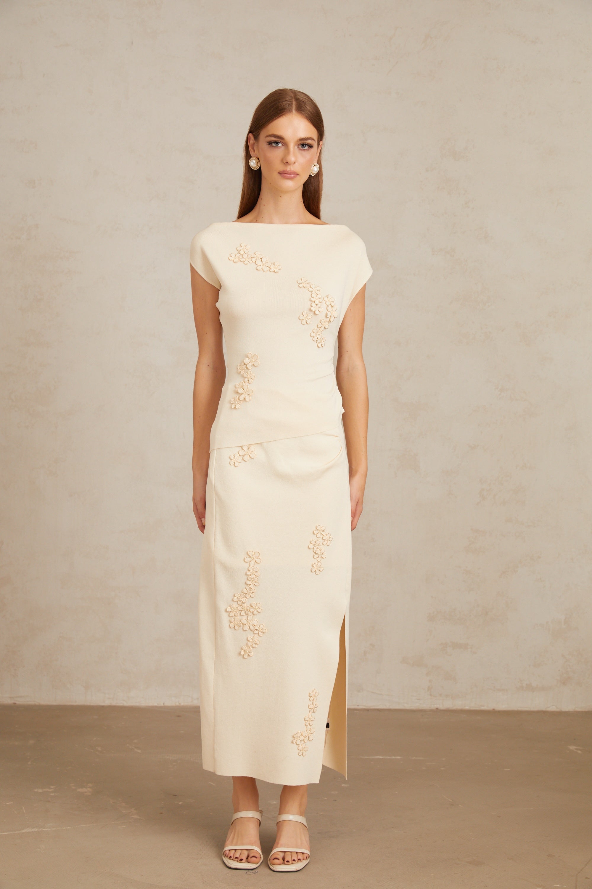 Étienne Neutral Floral Appliqué Knit Top & Skirt Set