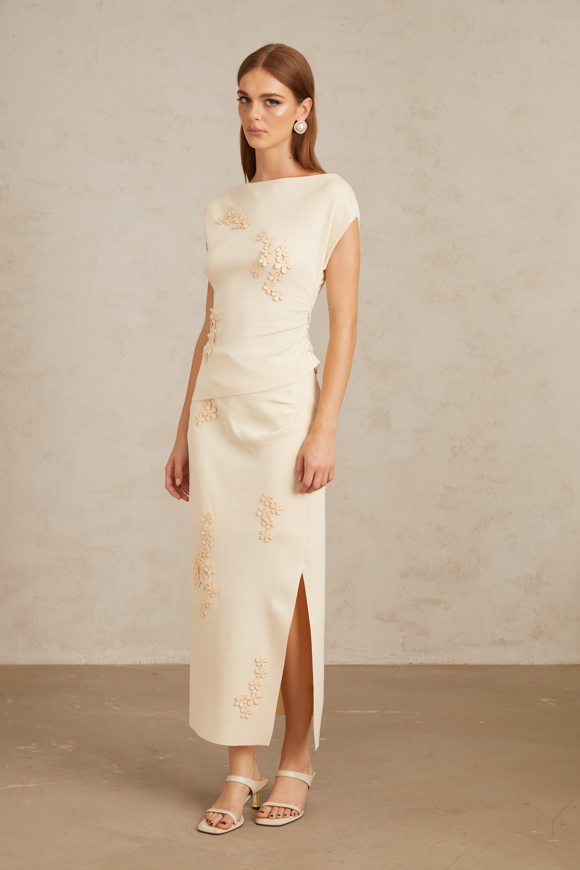 Étienne Neutral Floral Appliqué Knit Top & Skirt Set