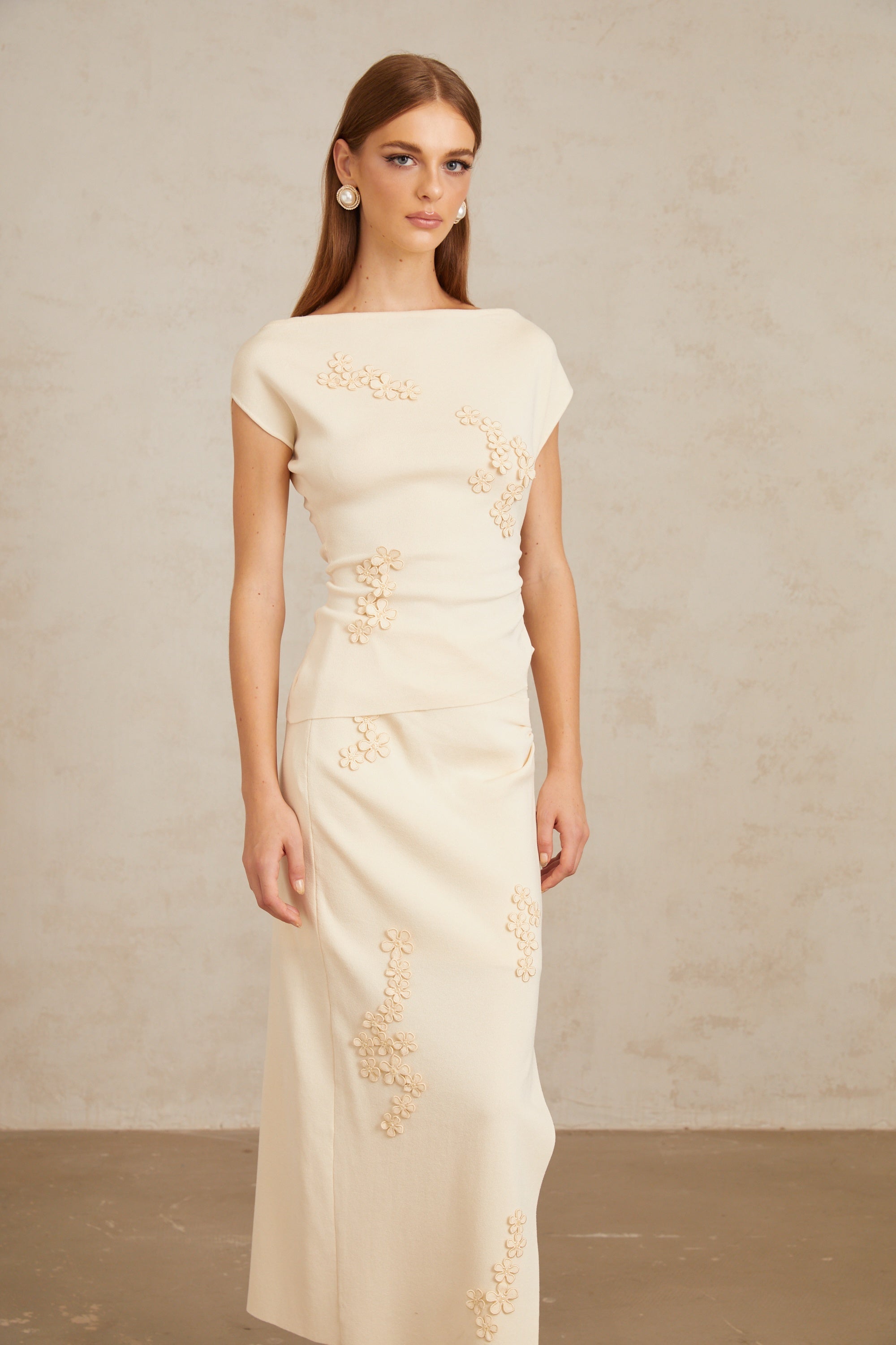 Étienne Neutral Floral Appliqué Knit Top & Skirt Set