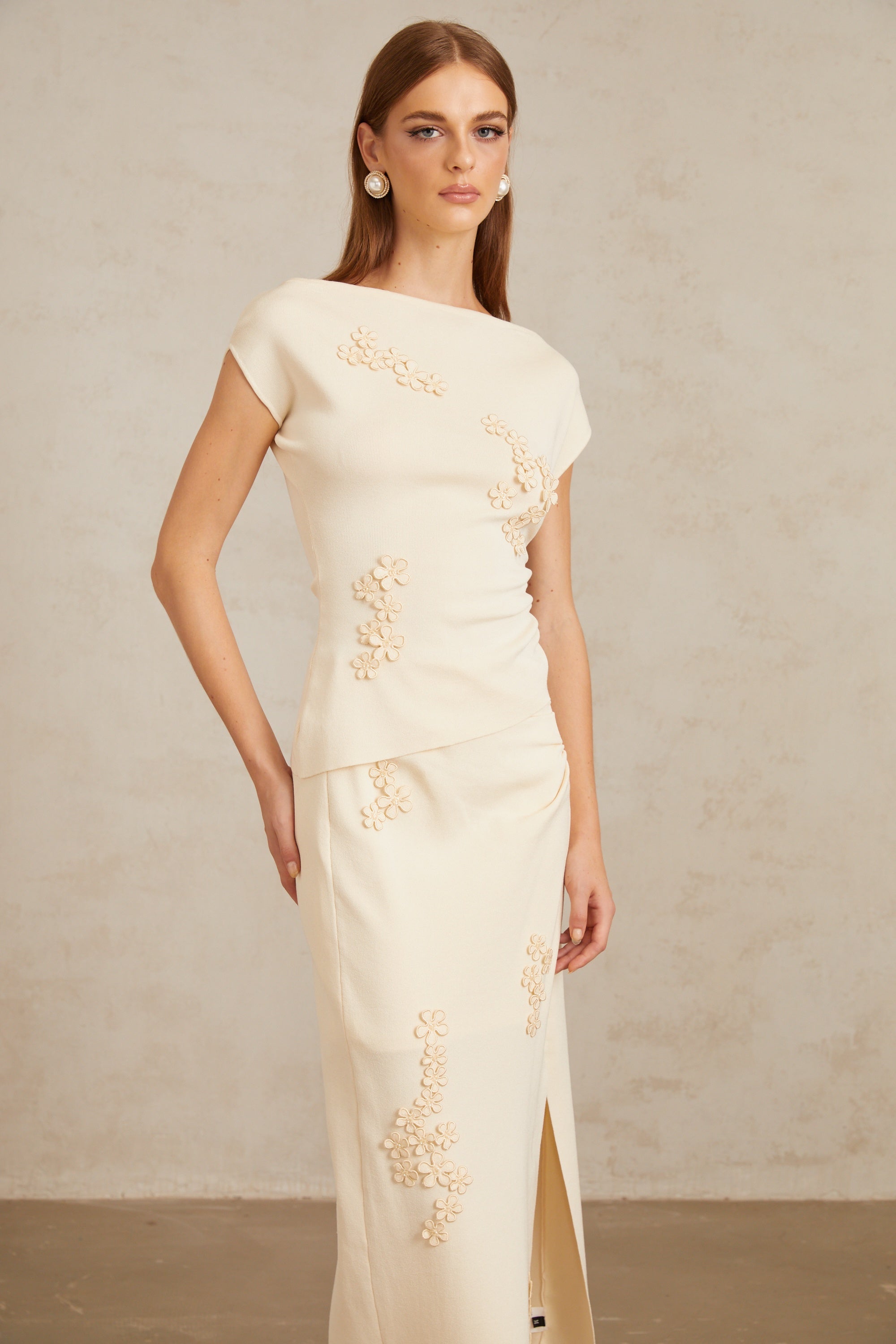 Étienne Neutral Floral Appliqué Knit Top & Skirt Set
