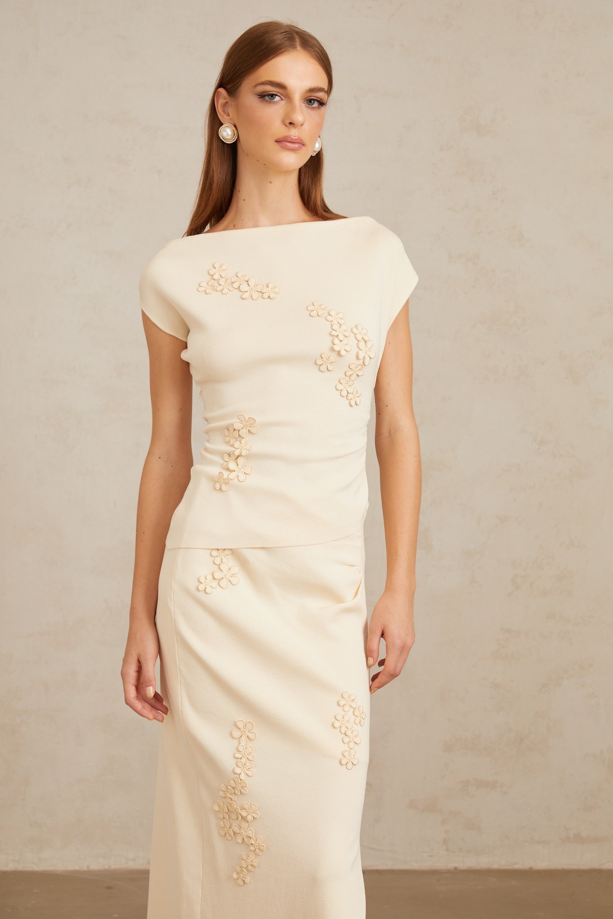 Étienne Neutral Floral Appliqué Knit Top & Skirt Set