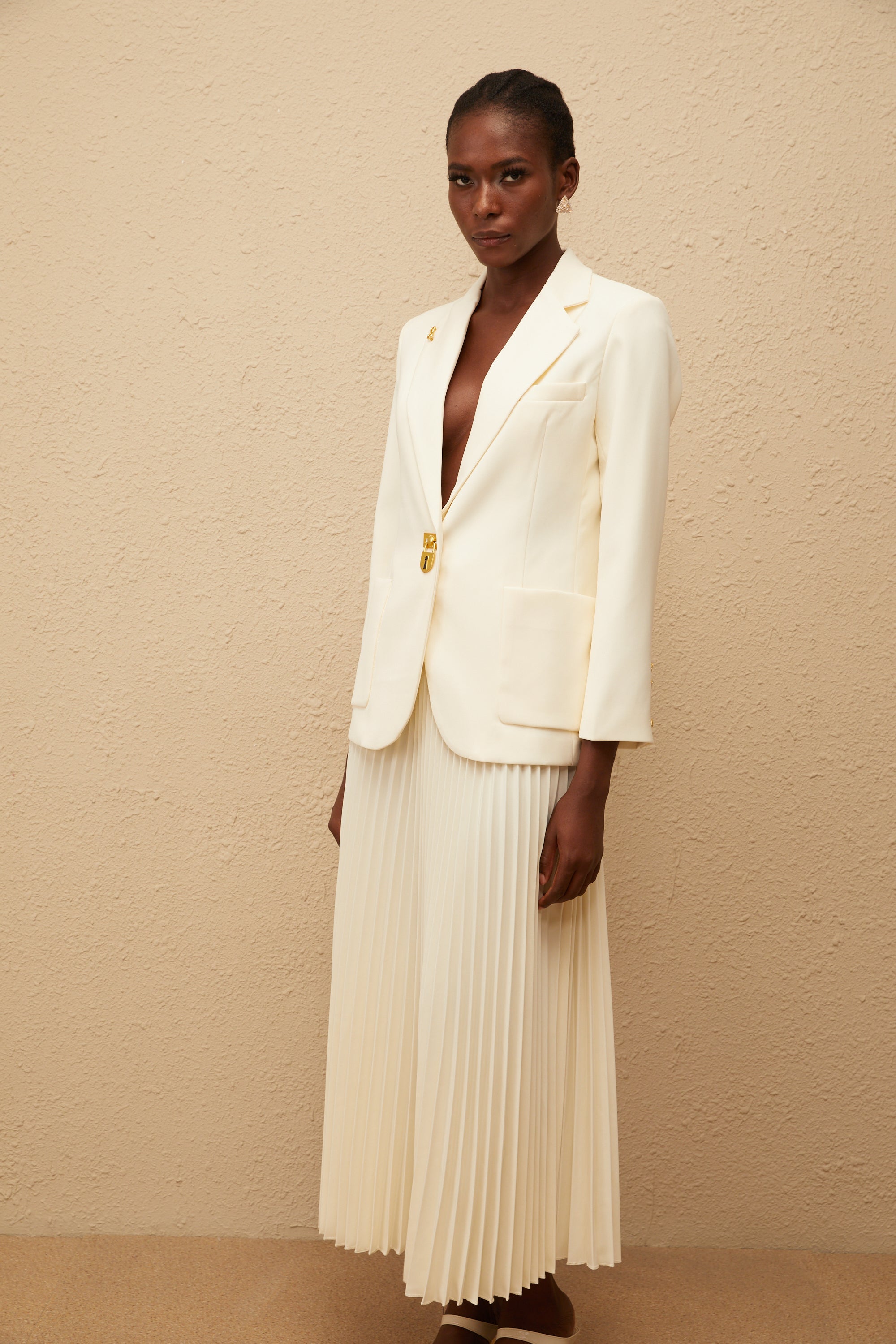 Léonide Neutral Lock Detail Blazer & Skirt Set