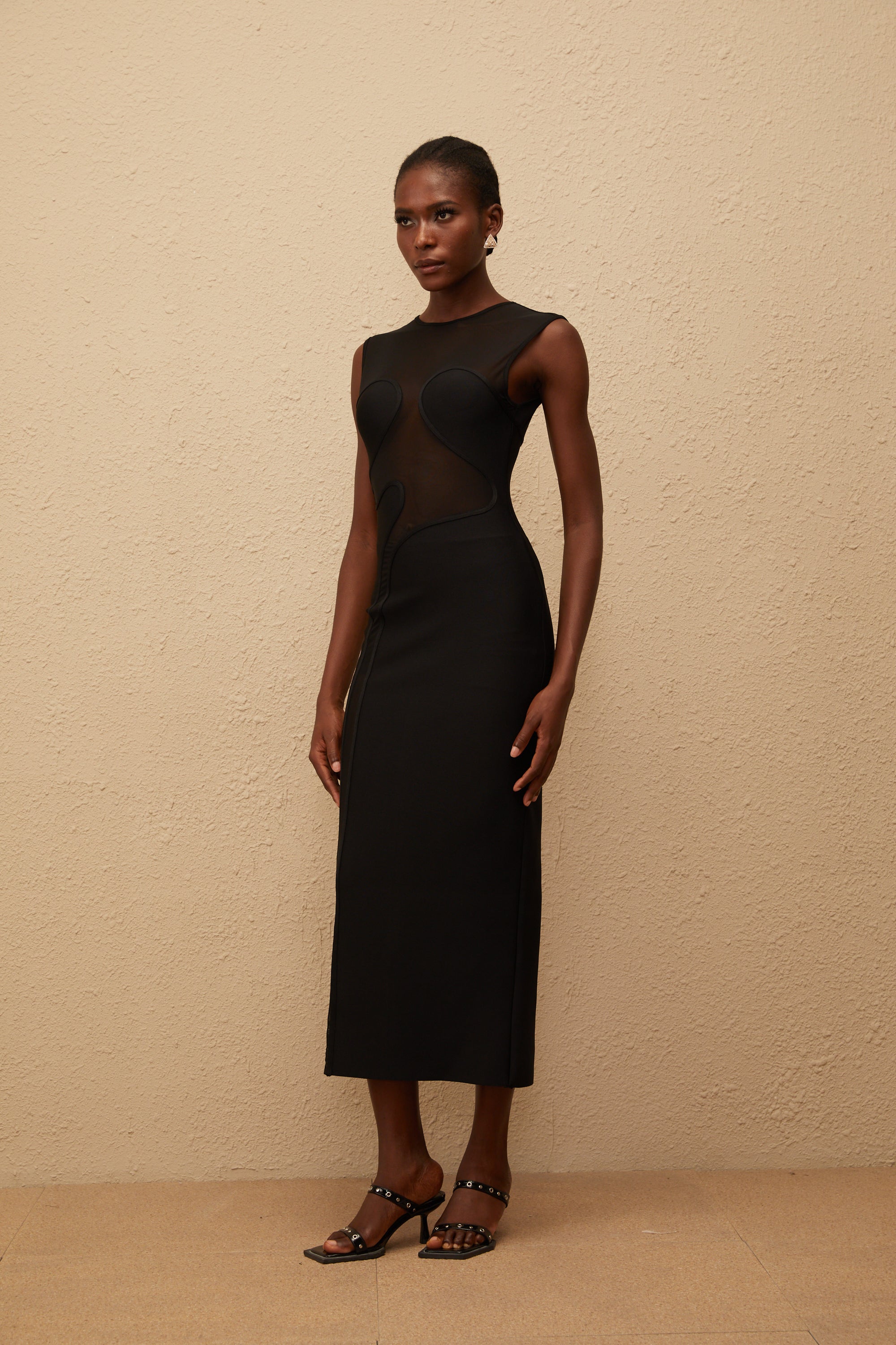 Cyrielle Schwarzes Mesh-Panel-Strick-Maxikleid