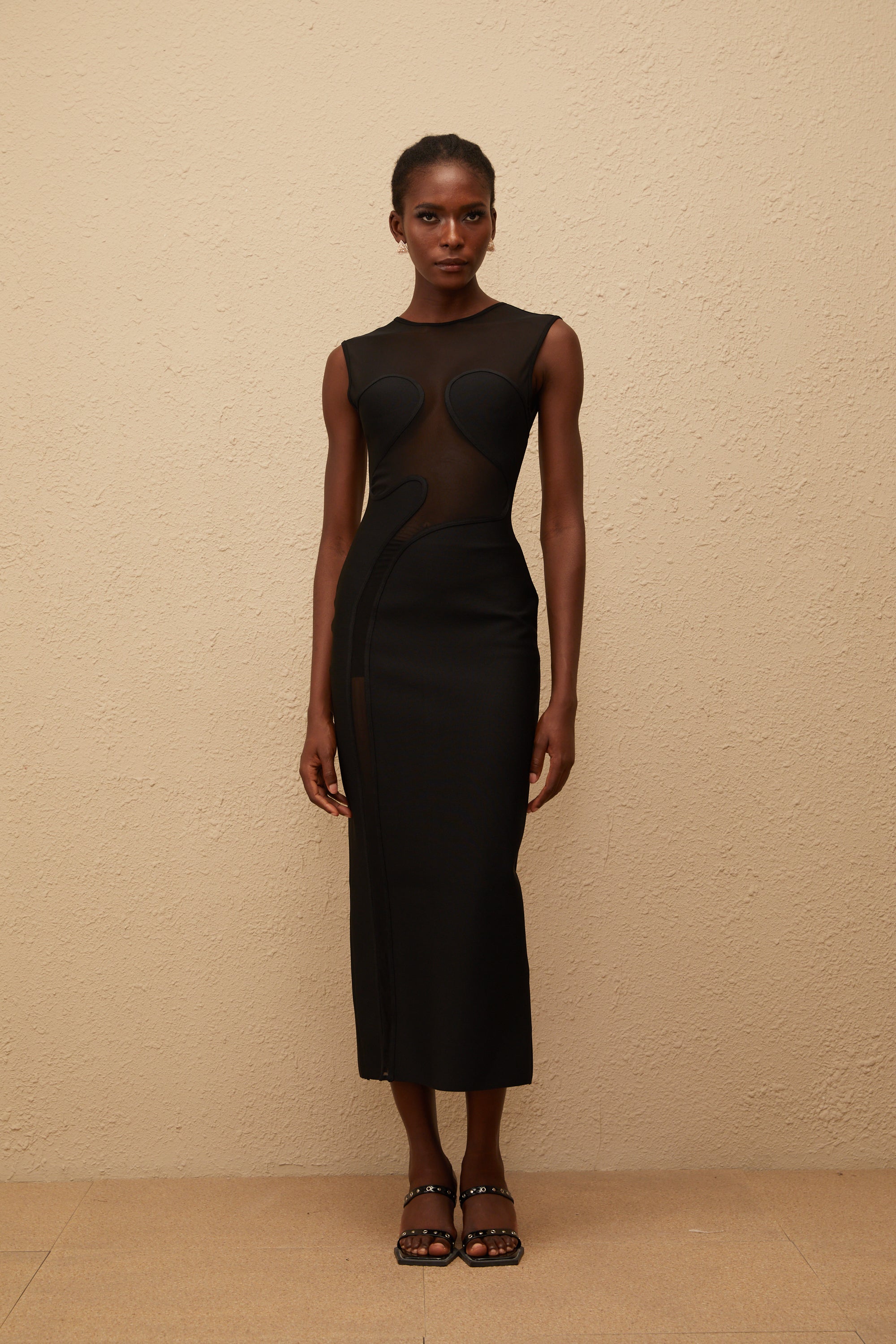 Cyrielle Schwarzes Mesh-Panel-Strick-Maxikleid