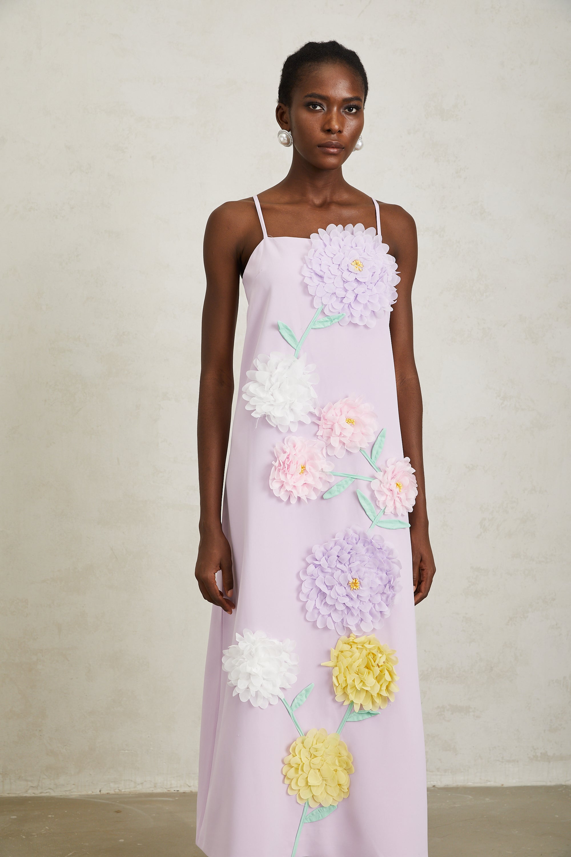 Véronique Purple 3D Petal Sleeveless Midi Dress