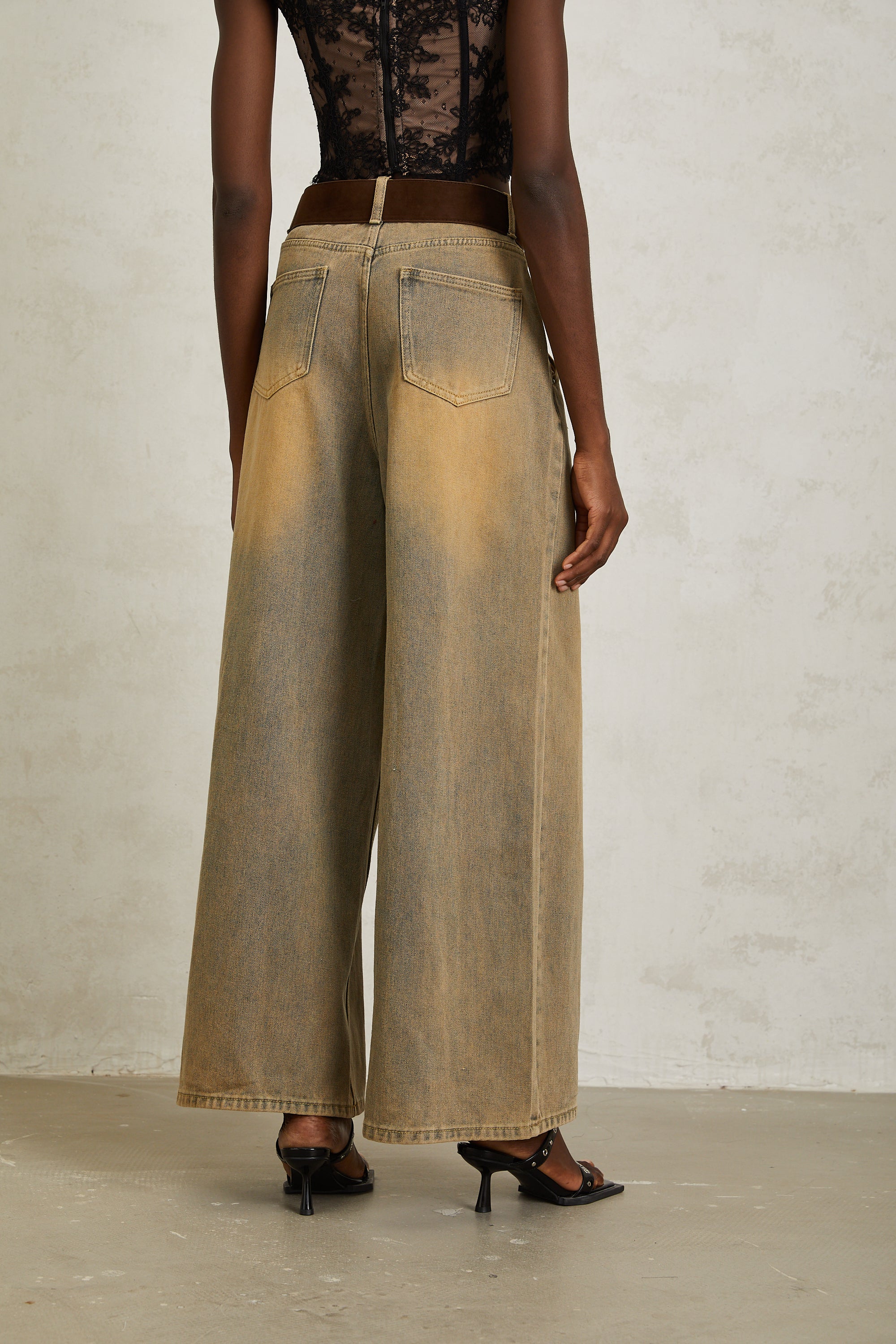 Loanne – Hellblaue Jeans aus verwaschenem Denim