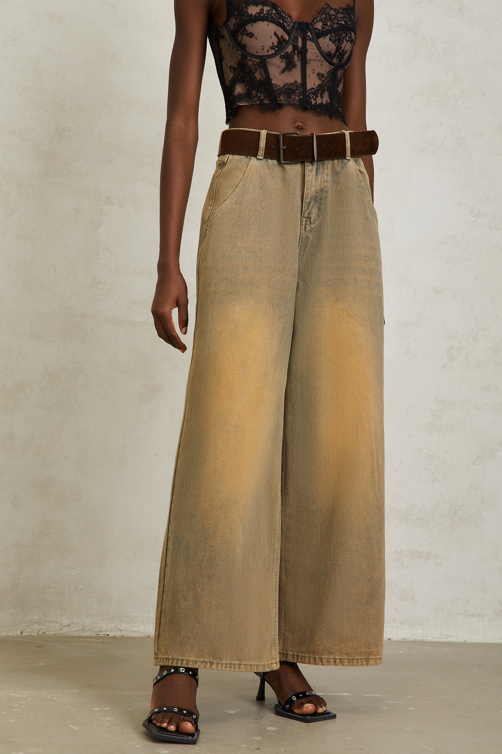 Loanne – Hellblaue Jeans aus verwaschenem Denim