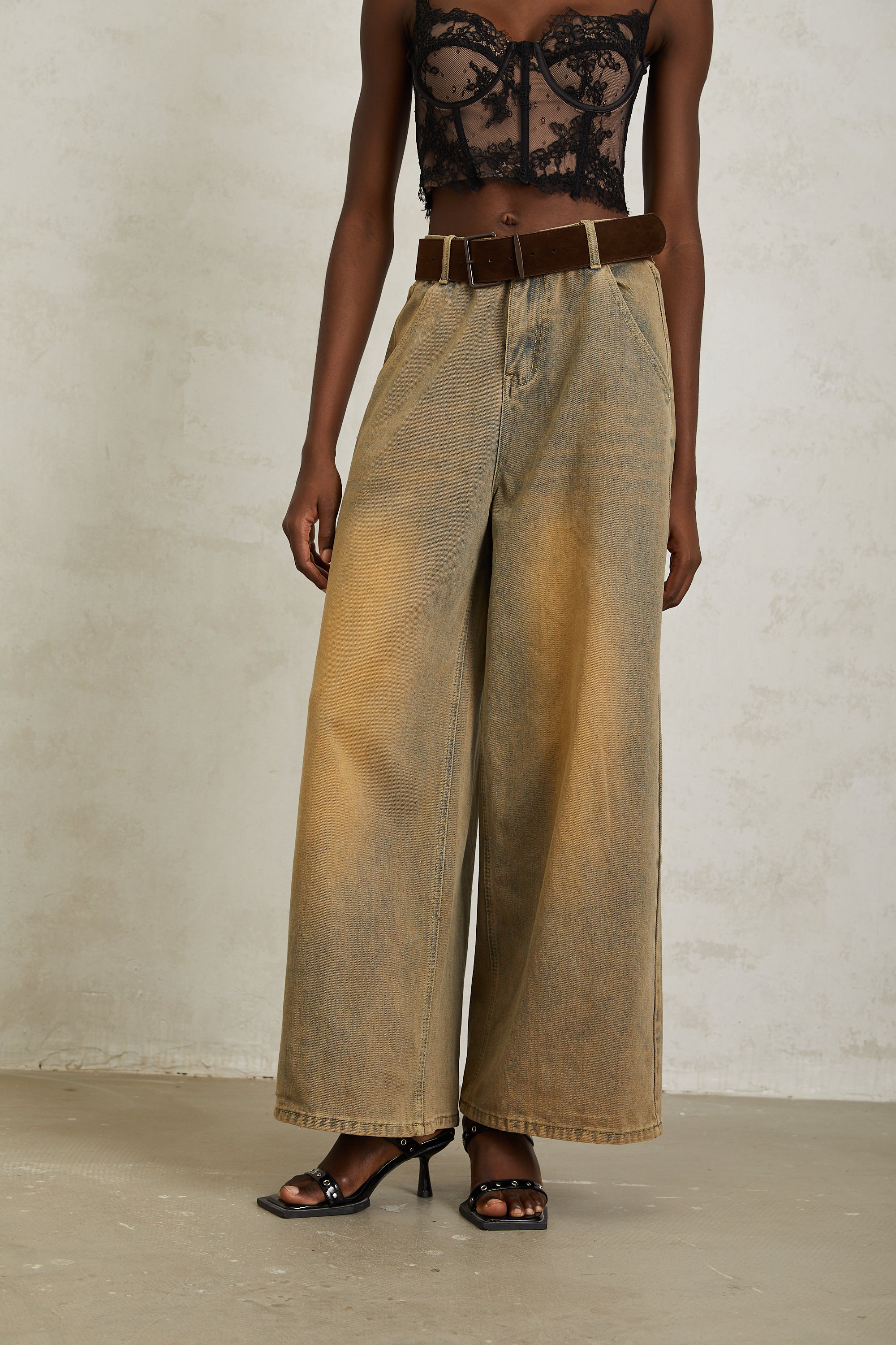 Loanne – Hellblaue Jeans aus verwaschenem Denim