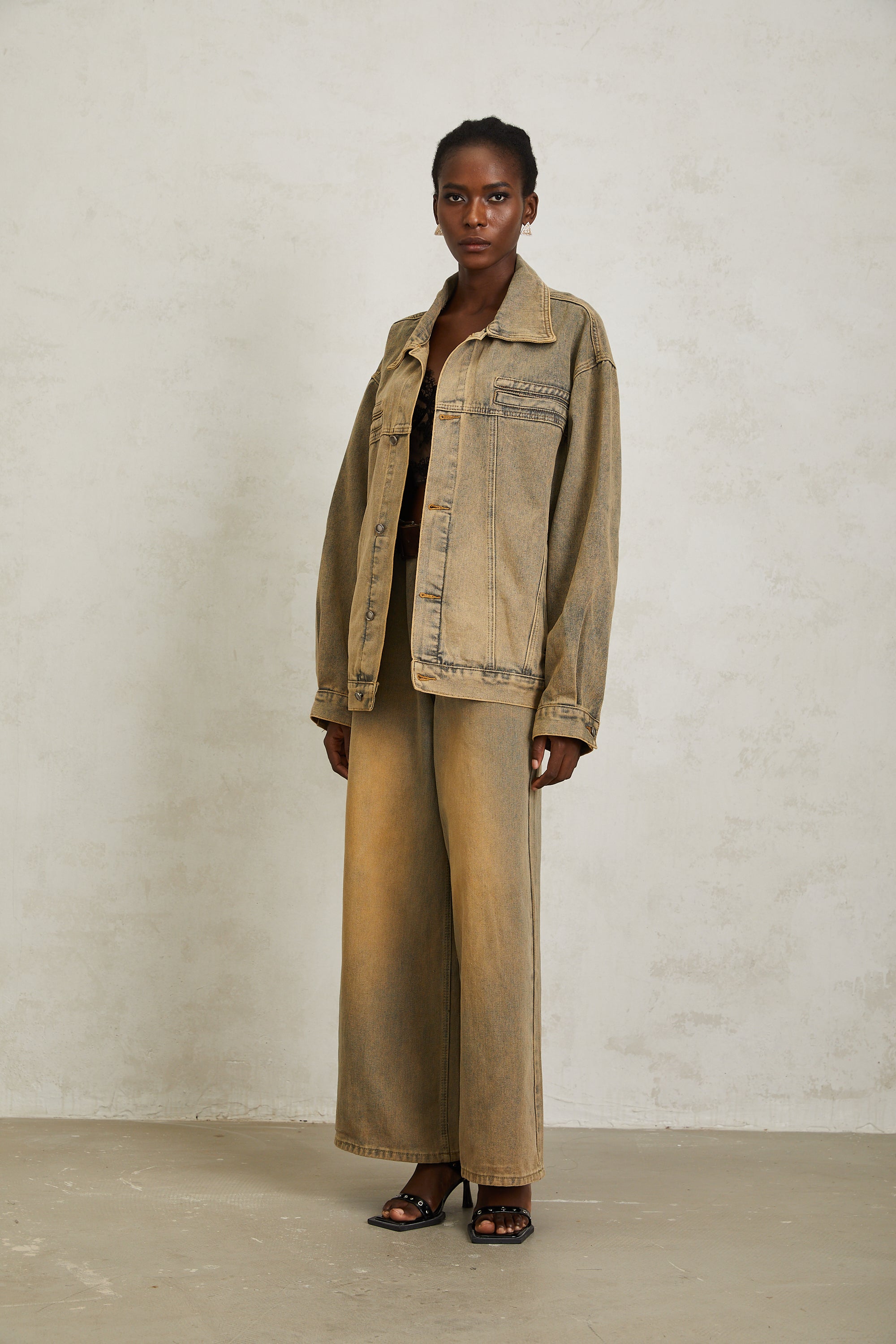 Loanne – Hellblaue Jeans aus verwaschenem Denim