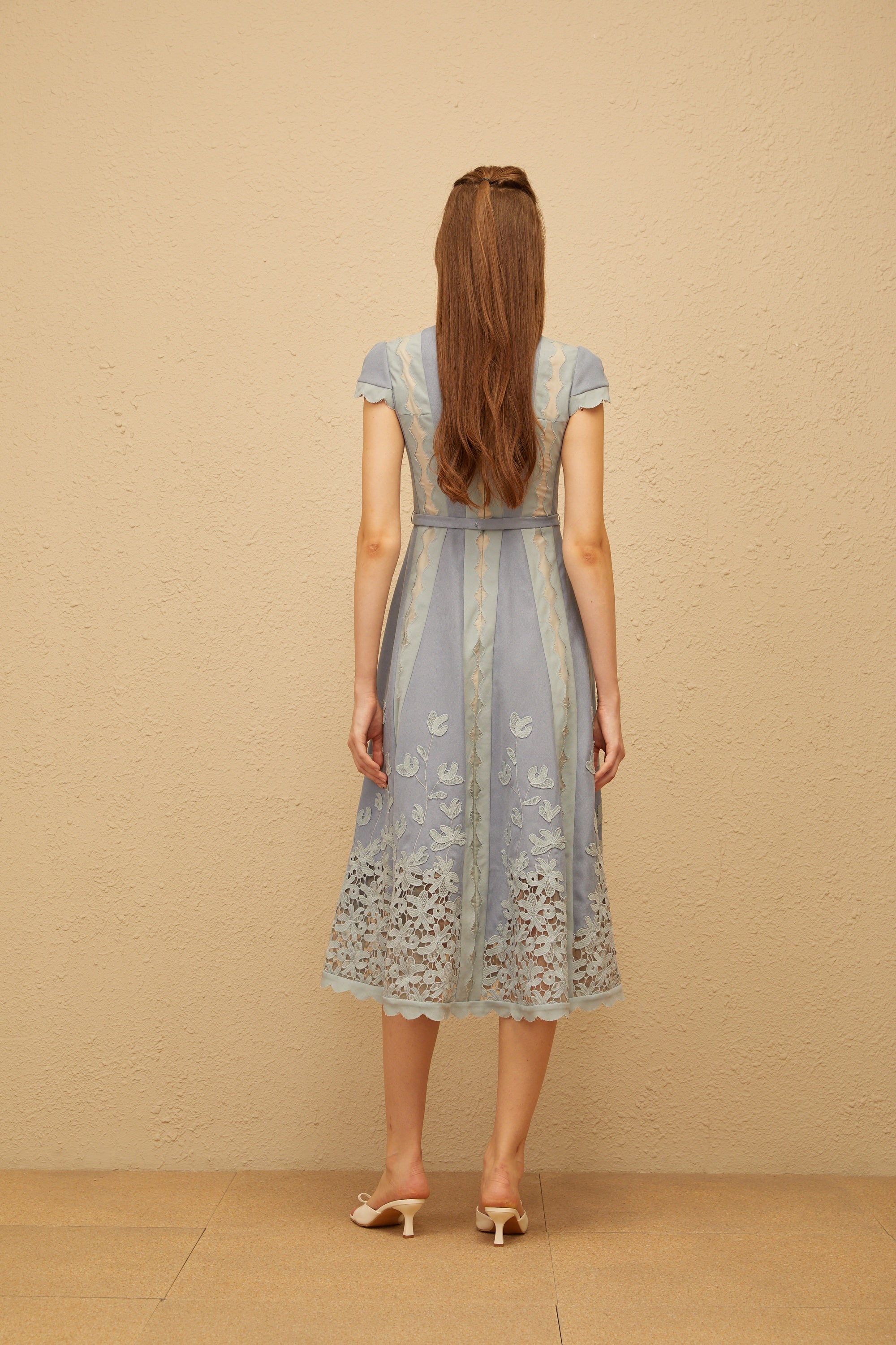 Amália Blue Scalloped Floral Embroidered Midi Dress