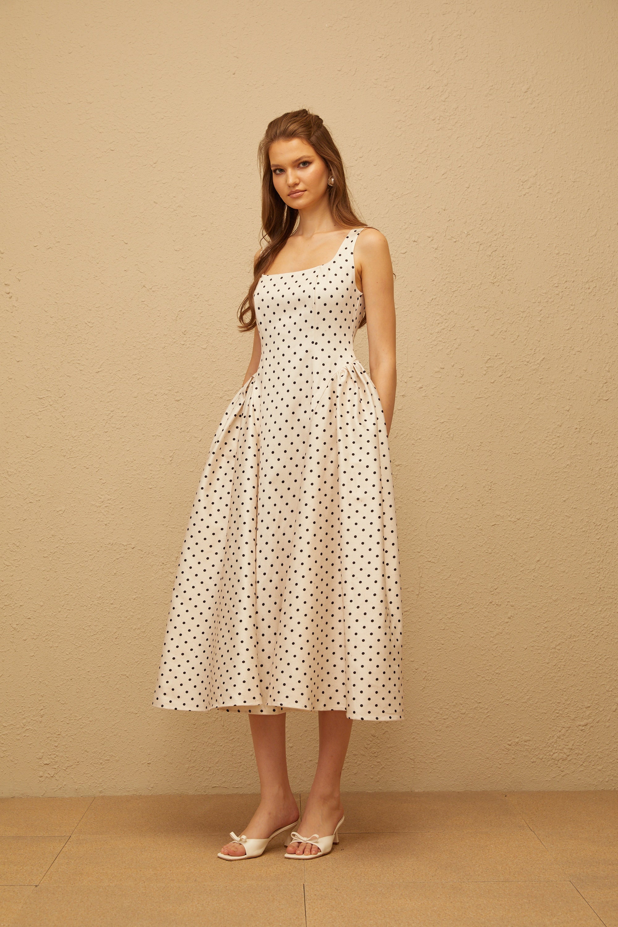 Geneviève White Polka Dot Midi Dress