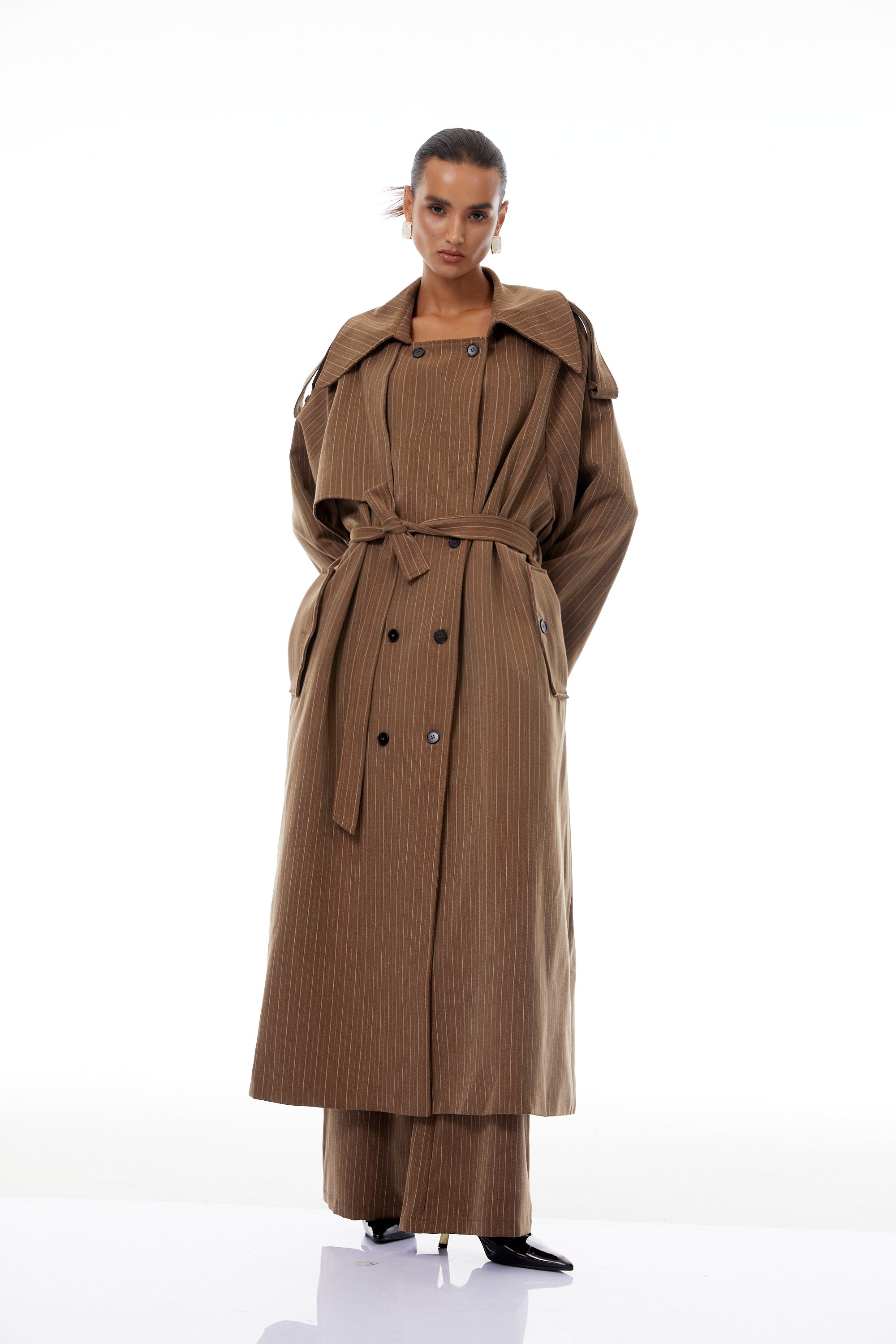 Clémence Braun gestreifter Trenchcoat & Hosen Set