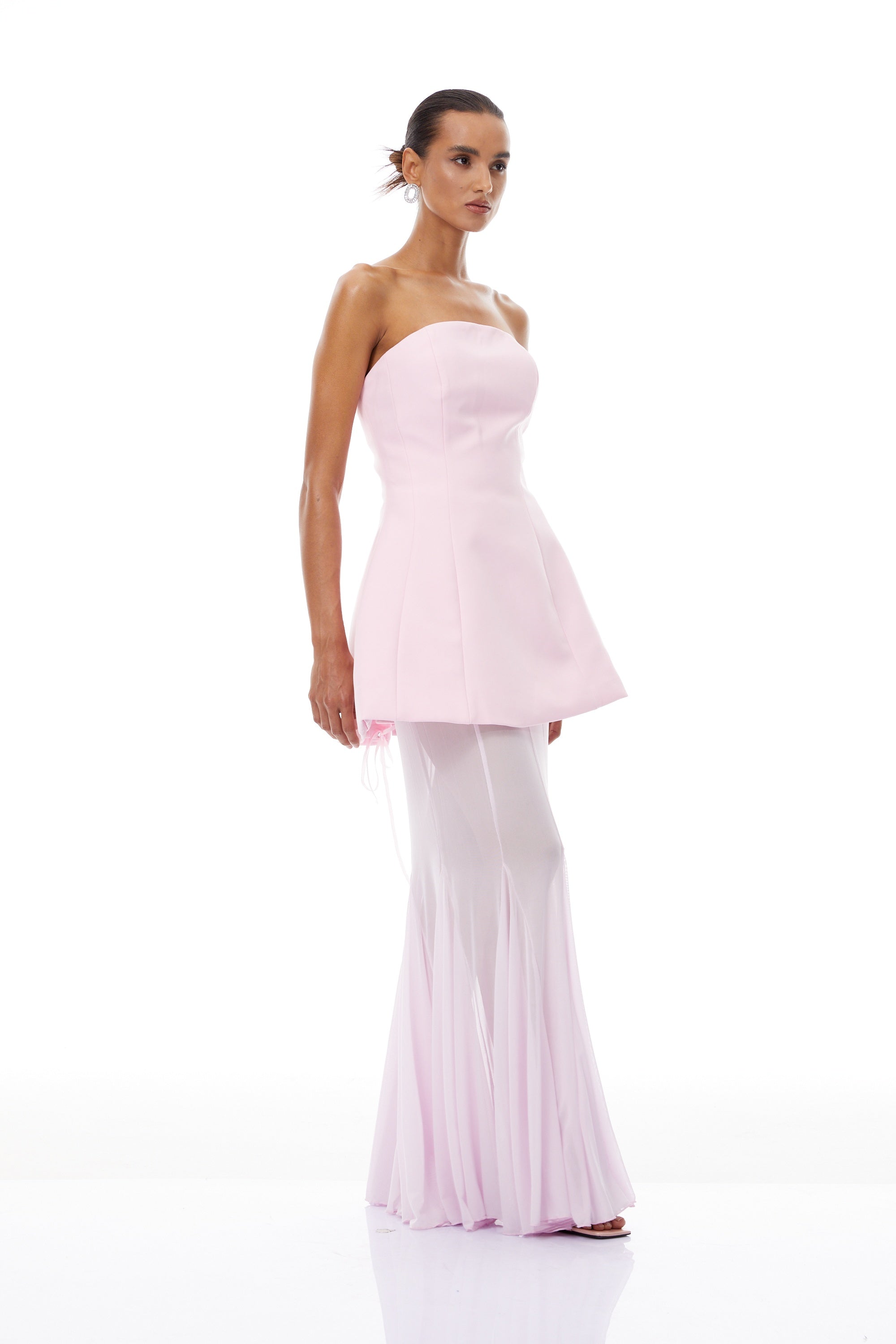 مجموعة فستان كورساج أسود و تنورة شبكية من ميلاني