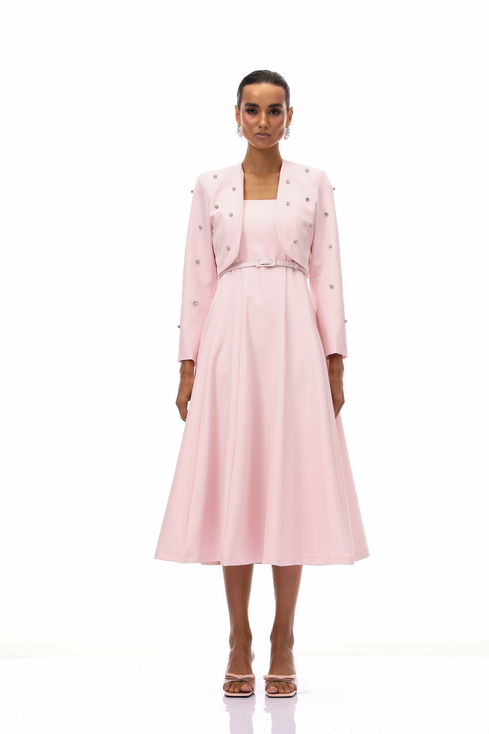 طقم فاليريا المنسجم مزين بالكريستال الوردي