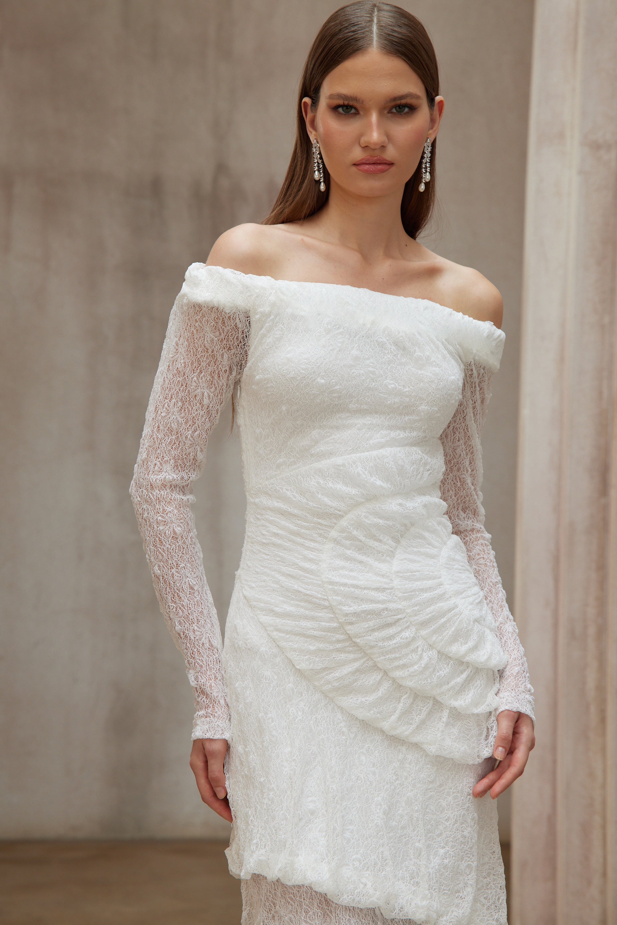 Étincelle White Ruched Lace Maxi Dress