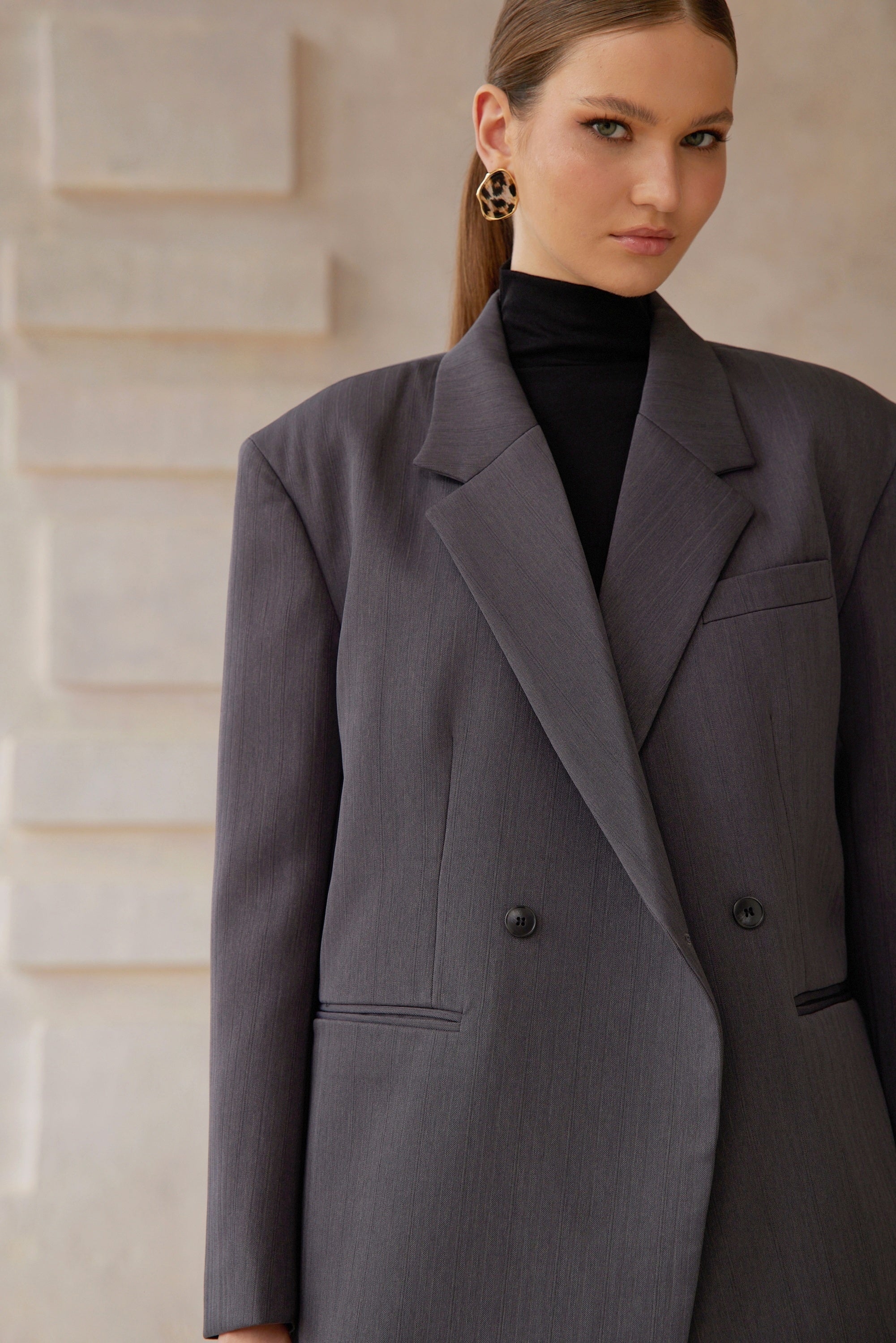 Eléonore Grey Double-Breasted Oversize Blazer