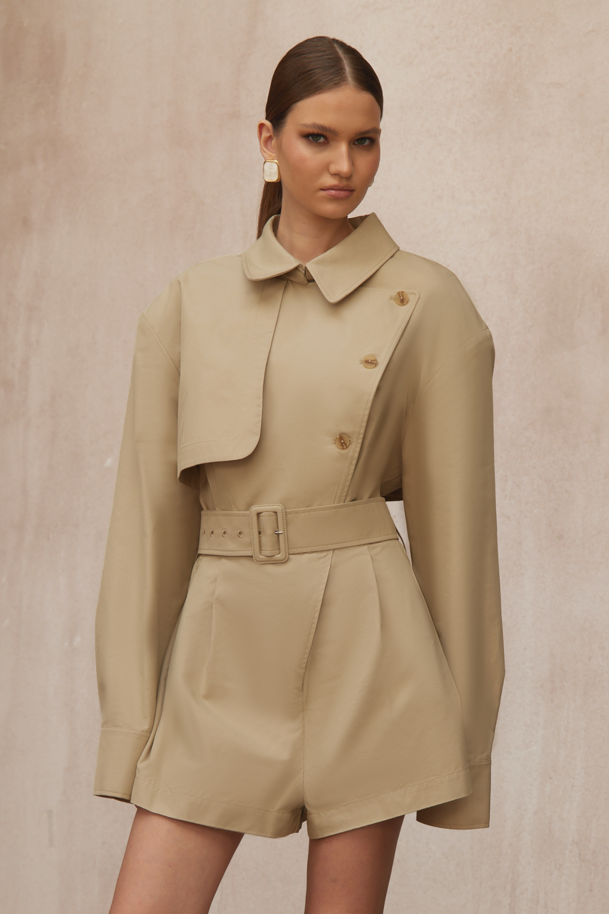 Priscille Khaki-farbener, asymmetrischer Trench-Overall