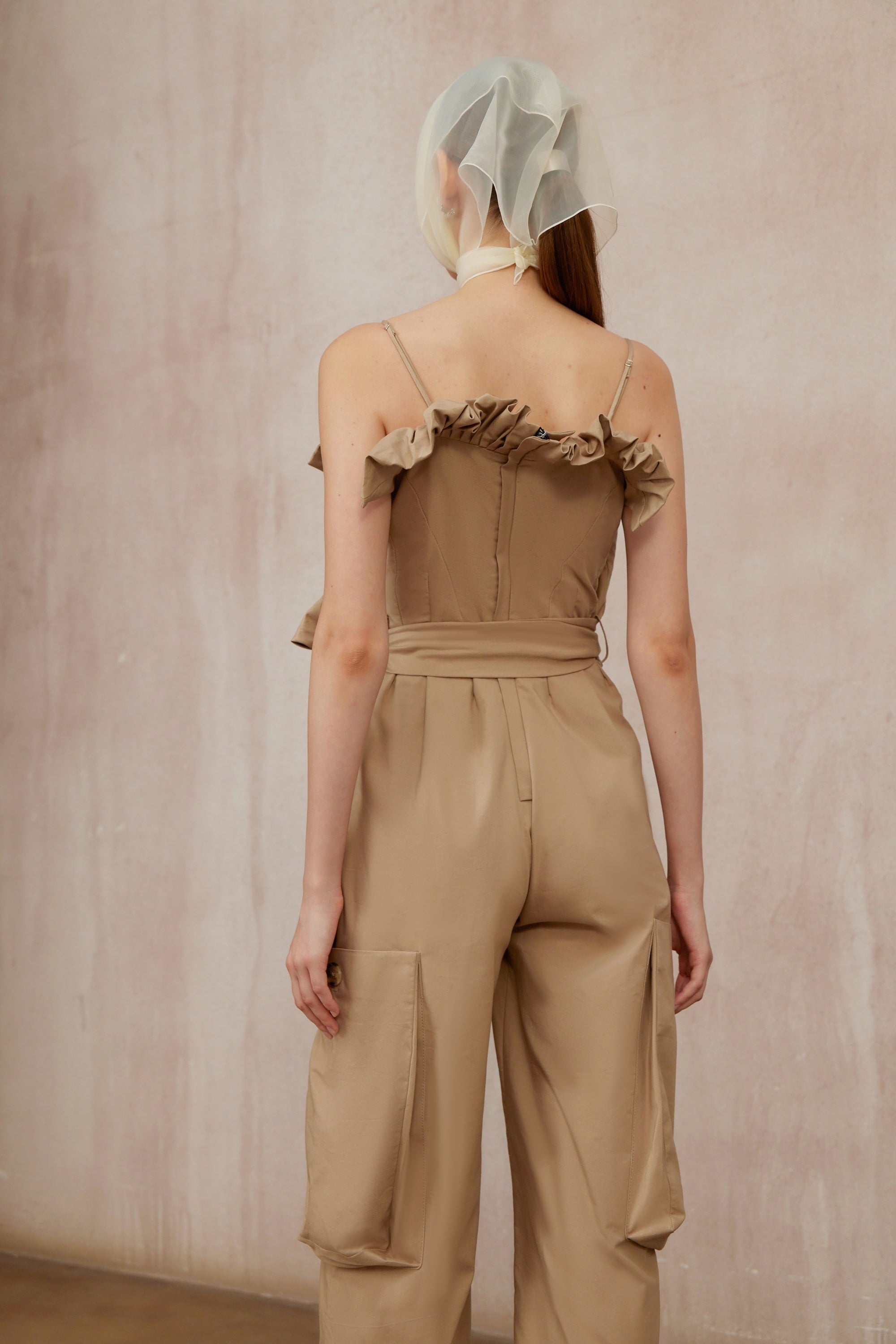 جمبسوت نانيت كاكي غير متماثل مزدوج الصدر