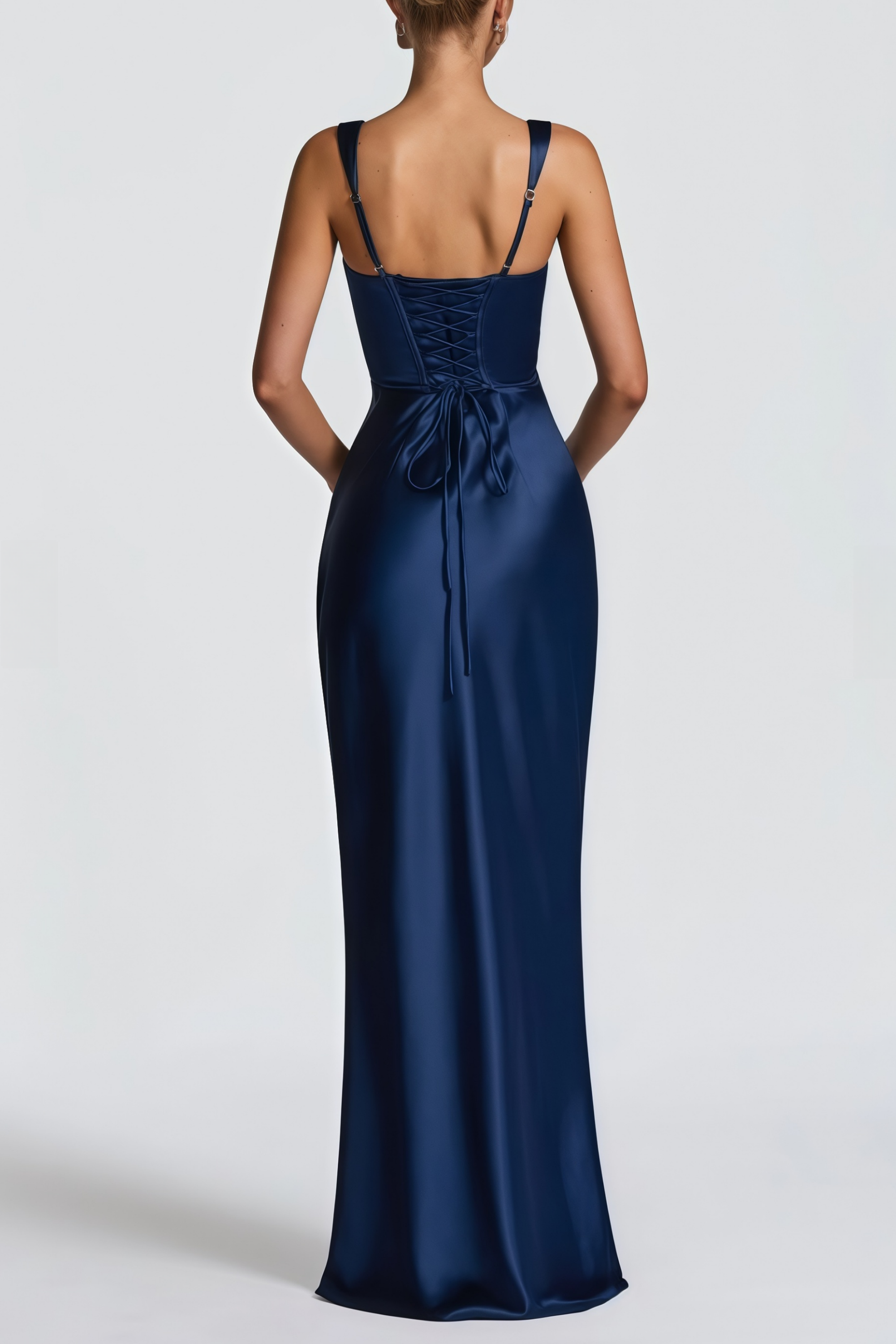 Abendkleid aus Satin mit quadratischem Ausschnitt in Marineblau