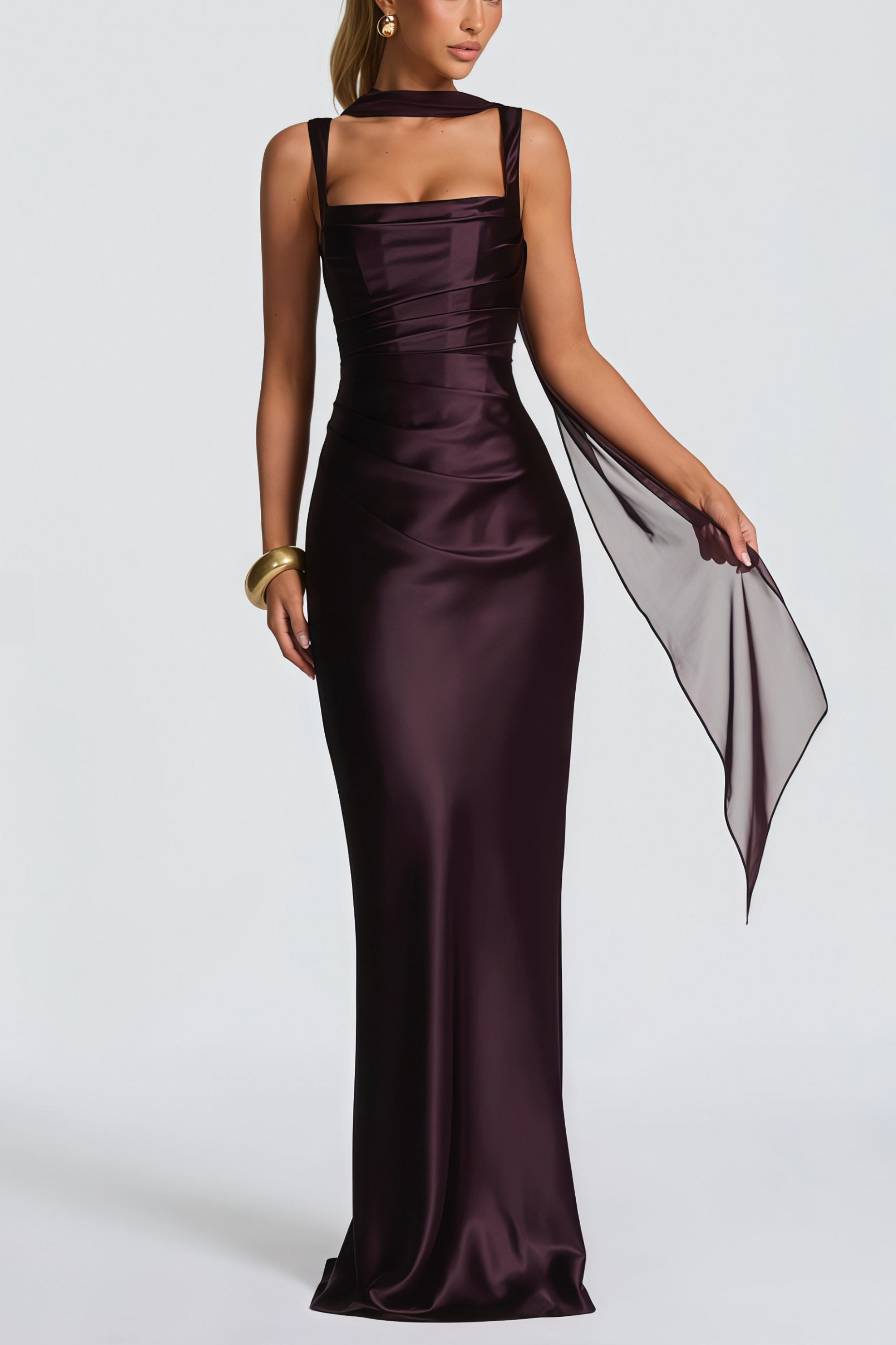 فستان ماكسي بني اللون من الساتان المكشكش من إيماكولادا