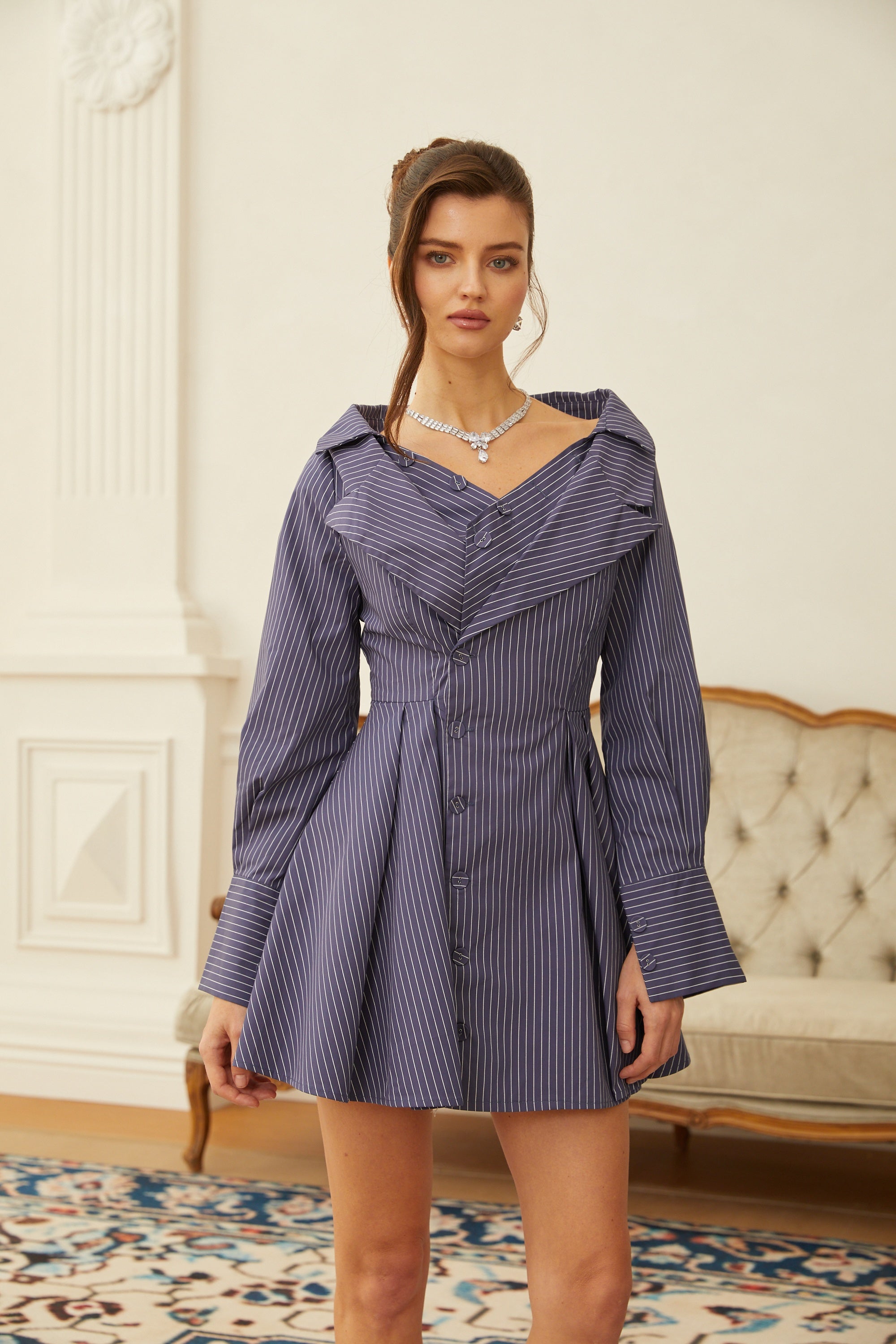 معطف إيزابيل الكاكي