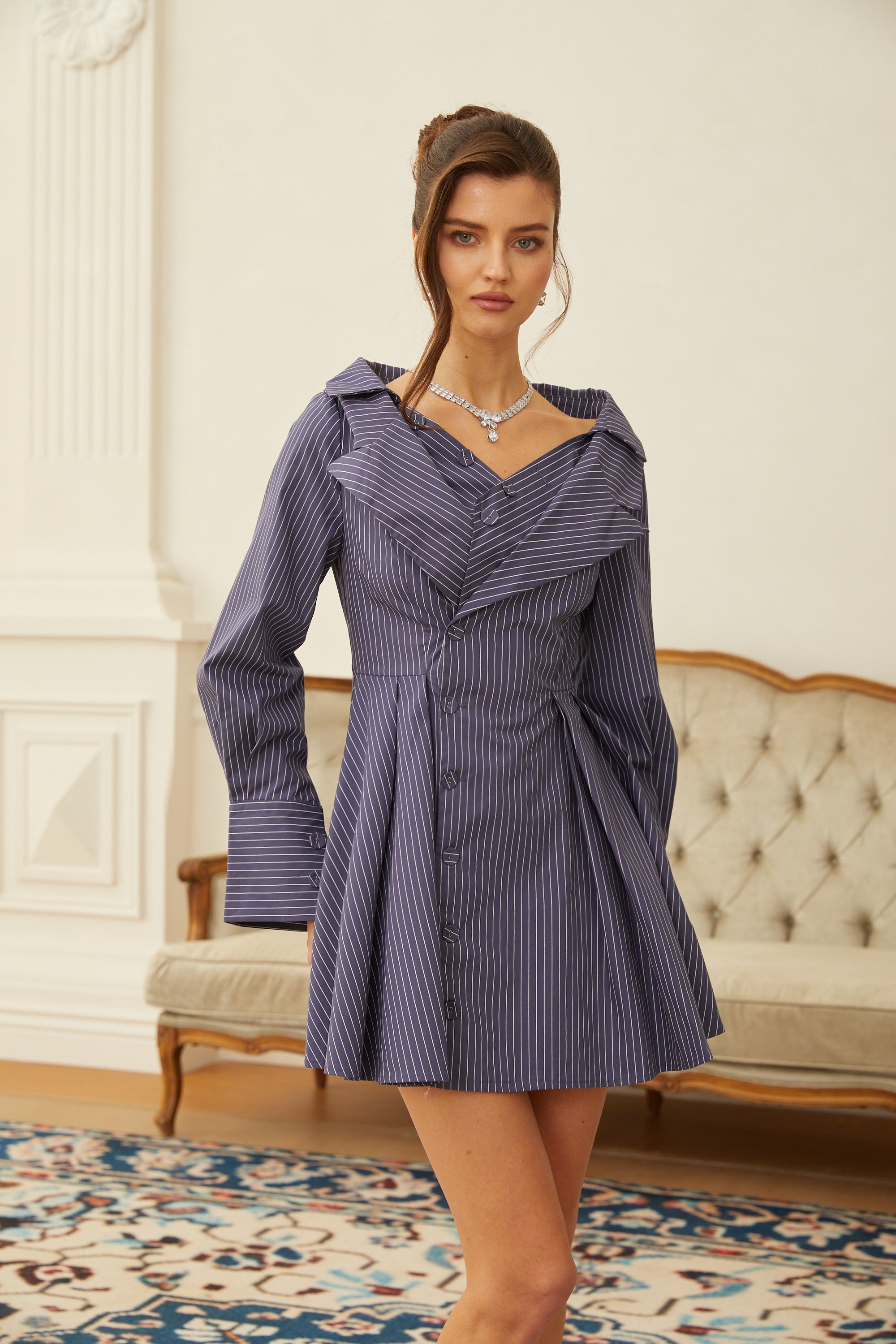 معطف إيزابيل الكاكي