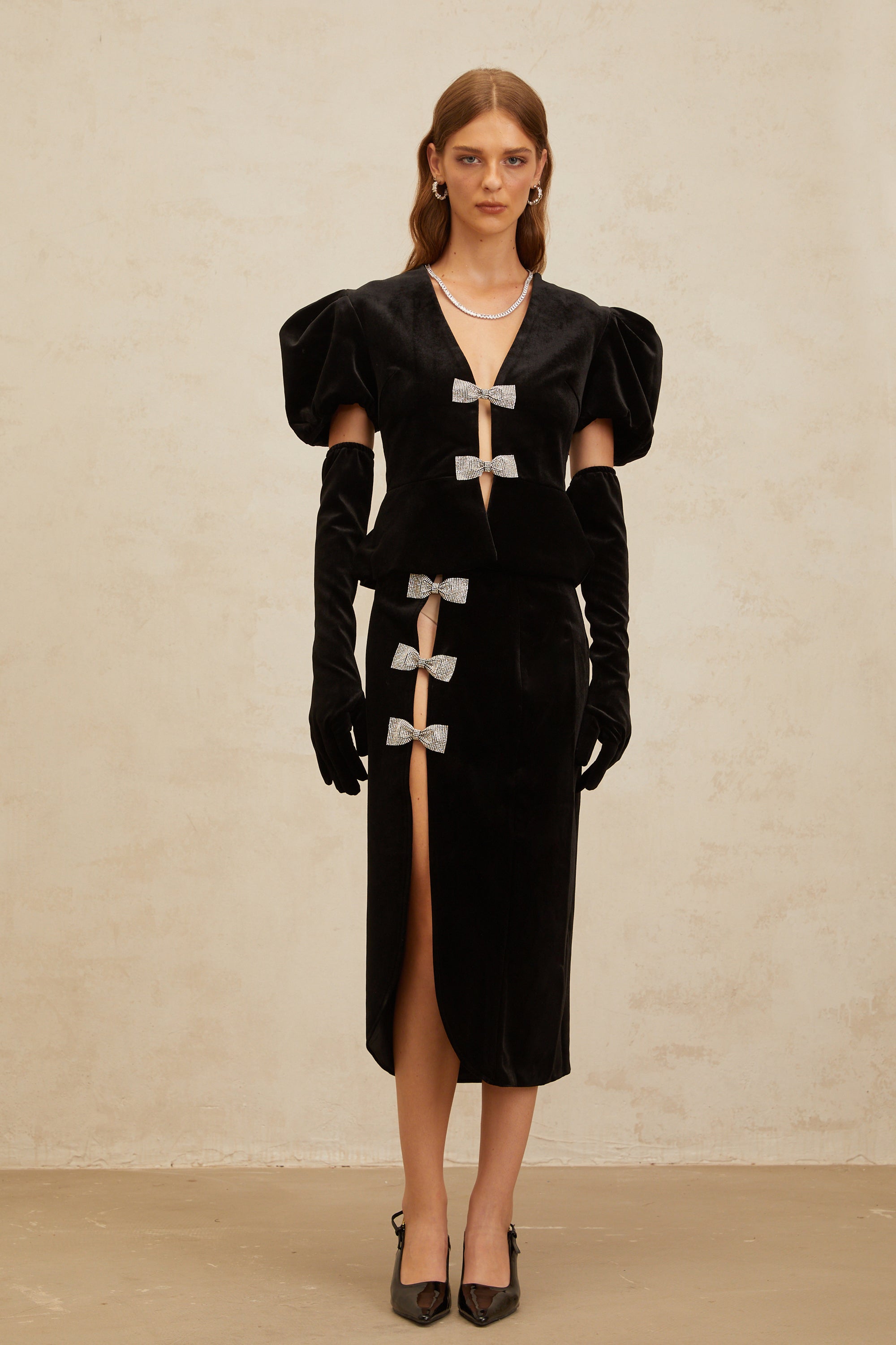 Adèle Black Bowknot Cut-Out Velvet Top & Skirt Matching Set