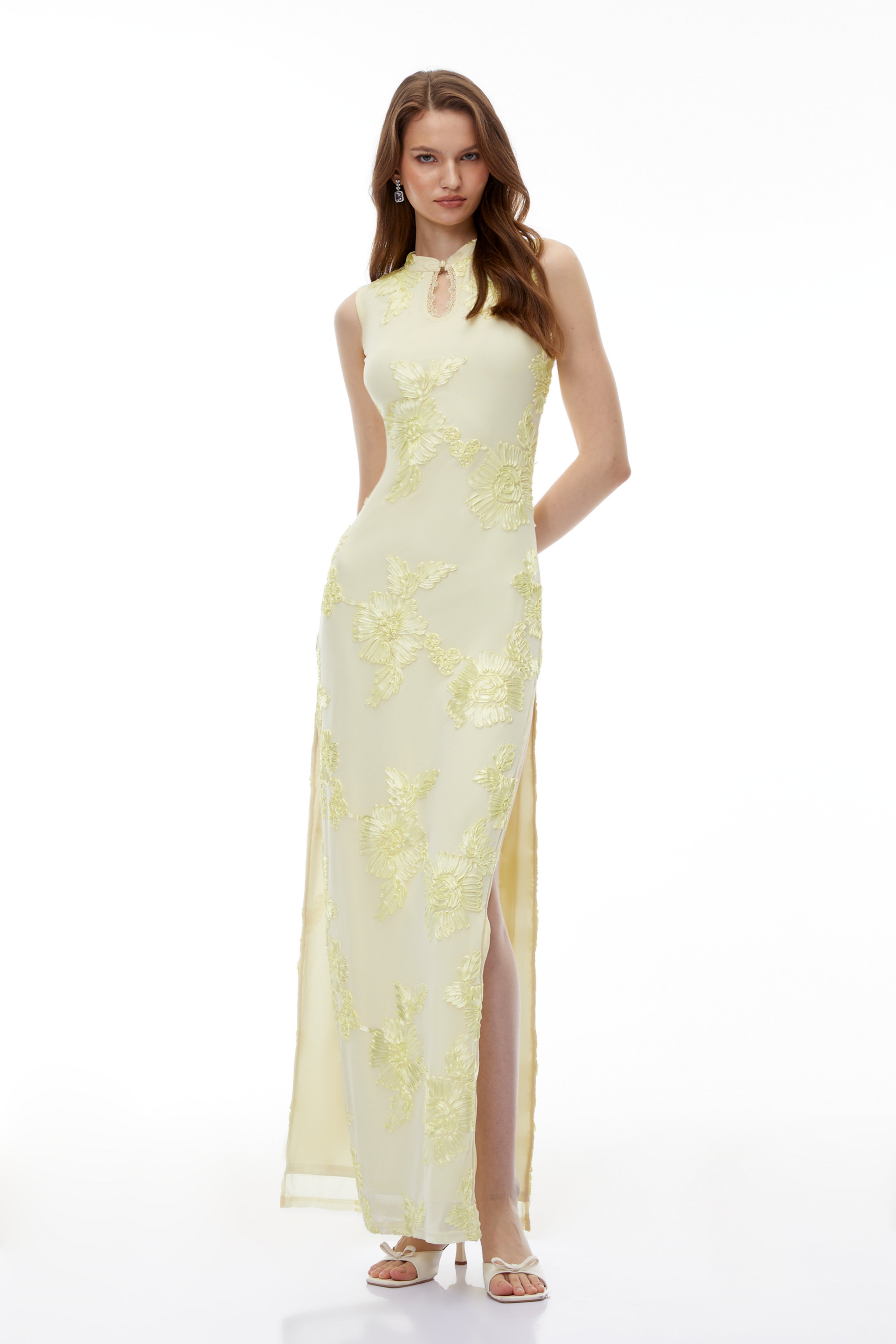 Berglind Gelbes Maxikleid mit 3D-Blumenmuster