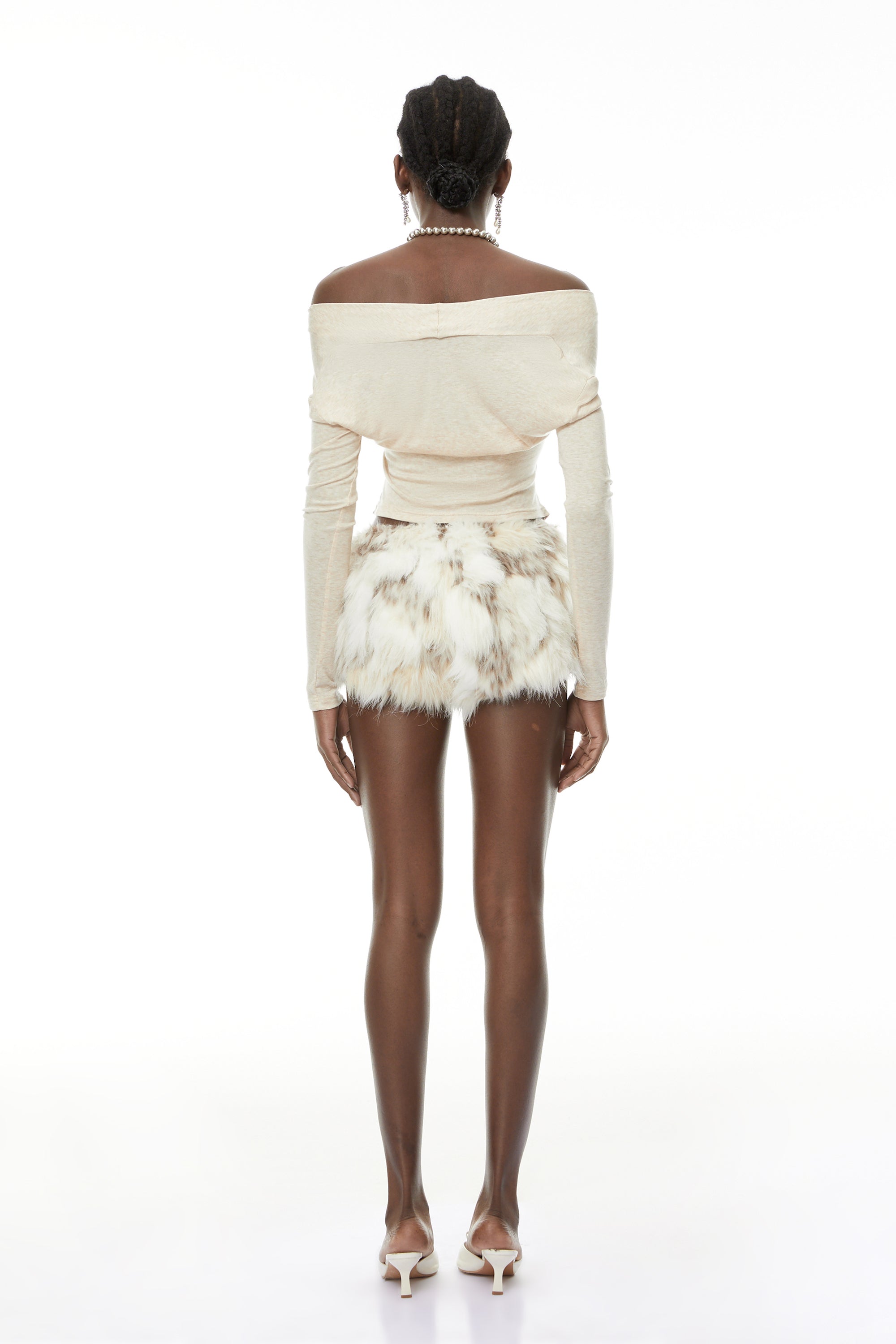 Ensemble Bonnie White : haut à épaules dénudées et short en fourrure (Vente définitive)
