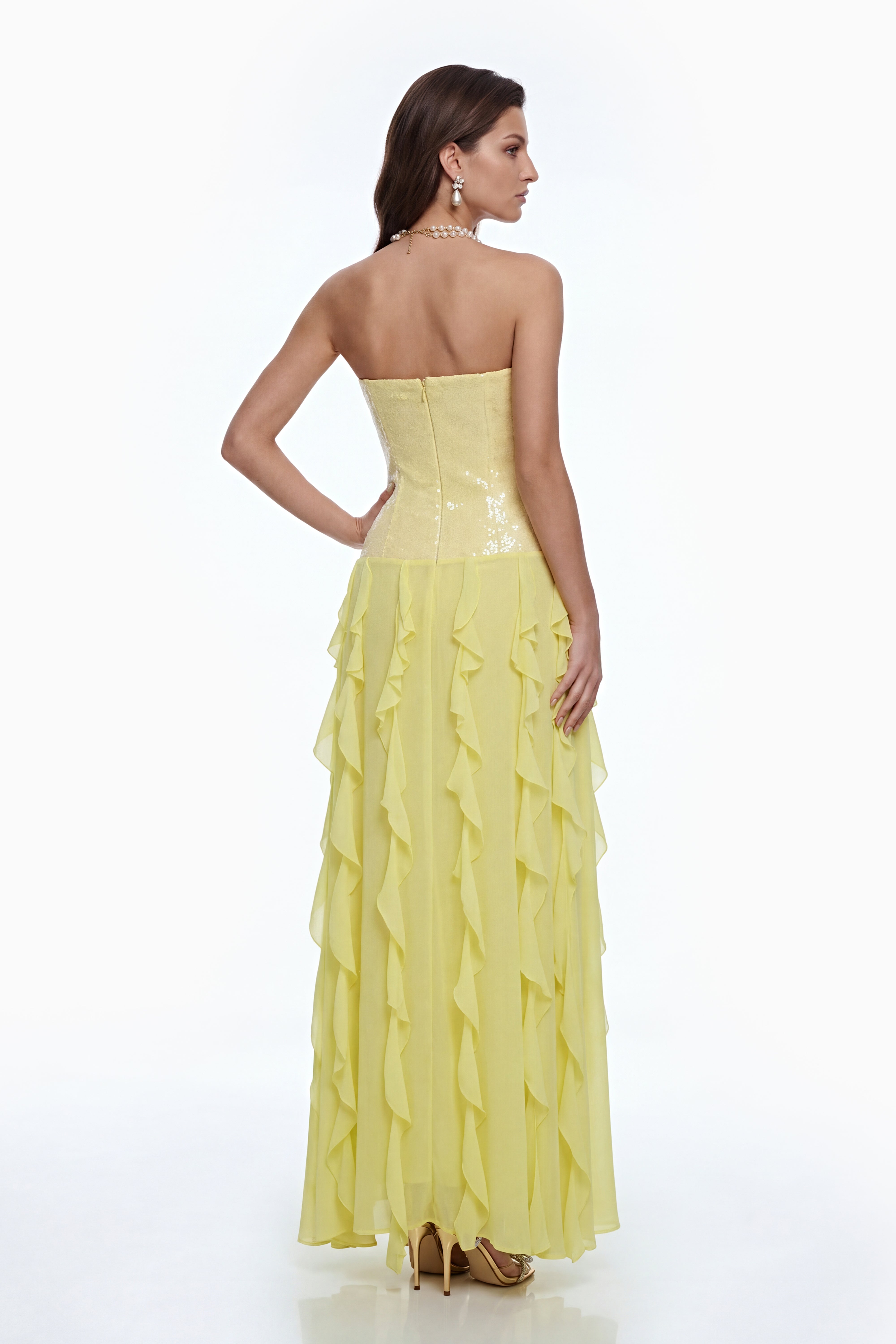 Caelia Gelbes Maxikleid mit Schulterausschnitt und Schlitz