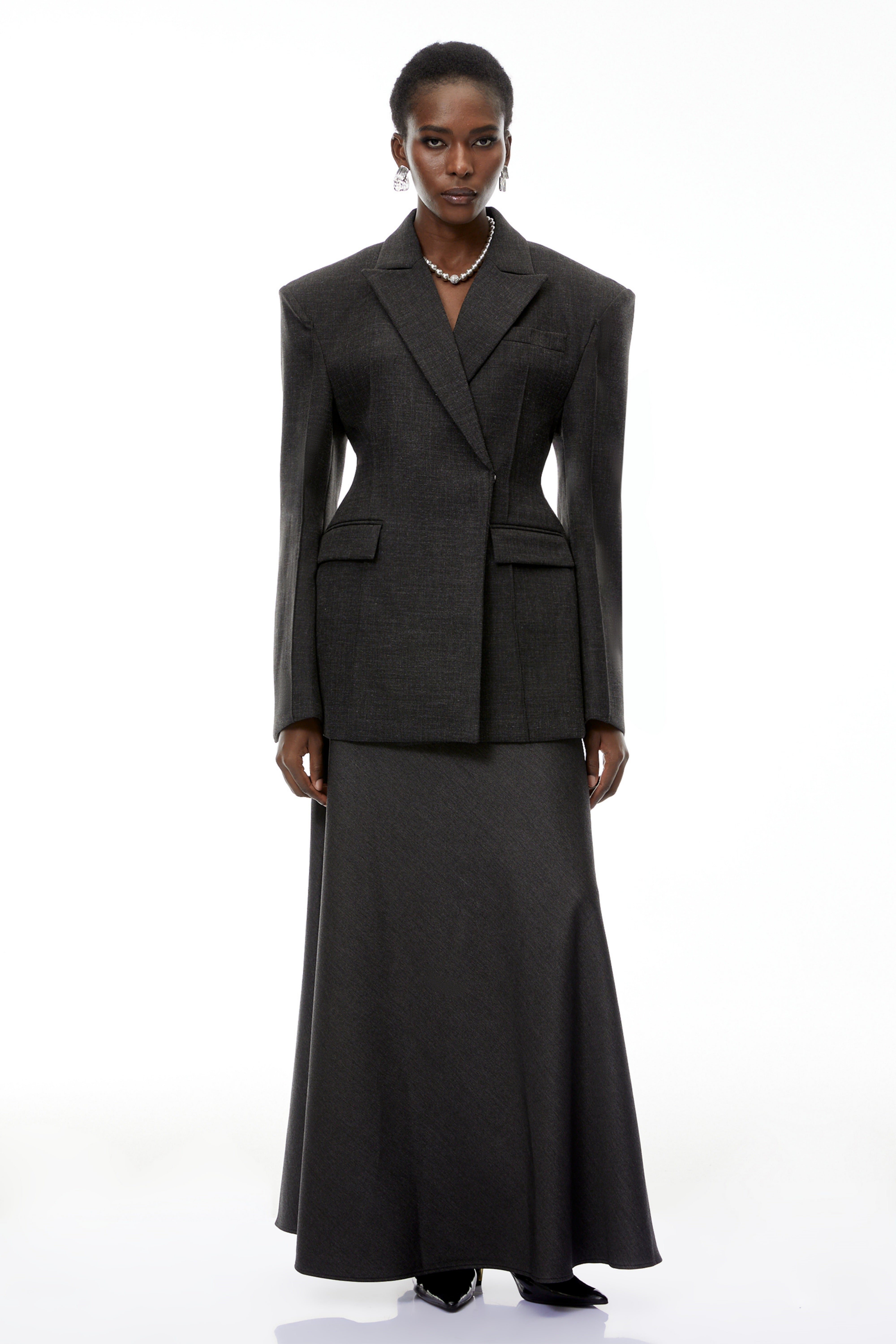 Caspian Grey – Asymmetrischer Oversize-Blazer